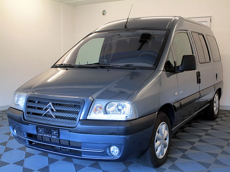 CITROEN Jumpy 2.0i 16V Confort-showroom-element-1