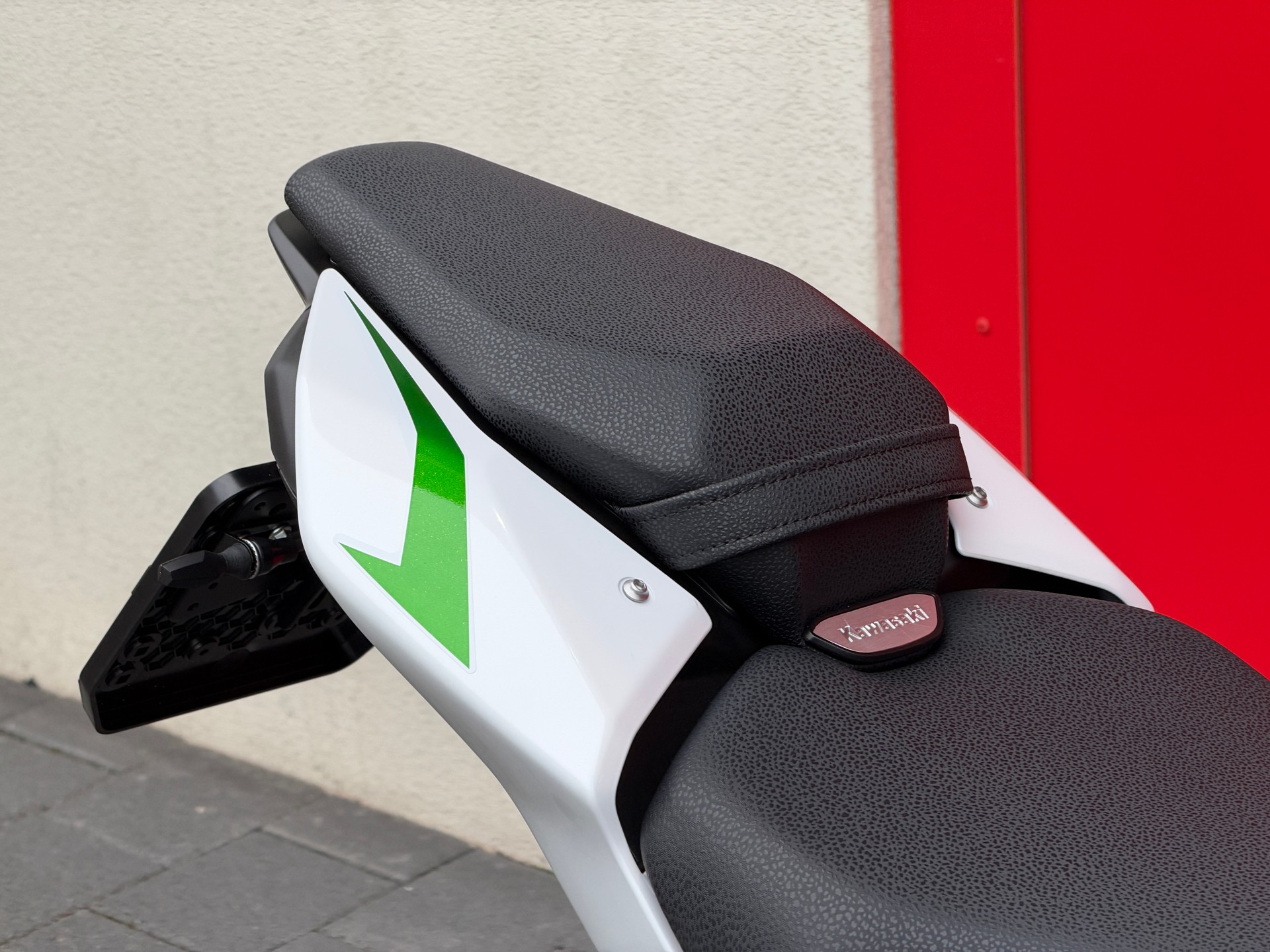 KAWASAKI Z 900-image-13