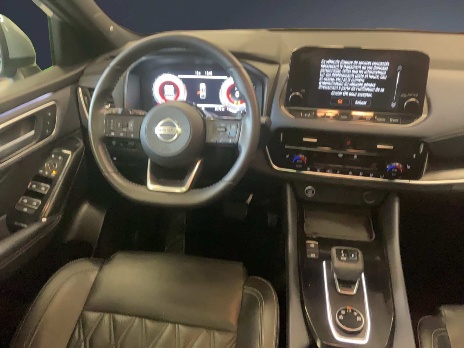 NISSAN Qashqai1.3MHEV Tekna+ 4x4-image-9