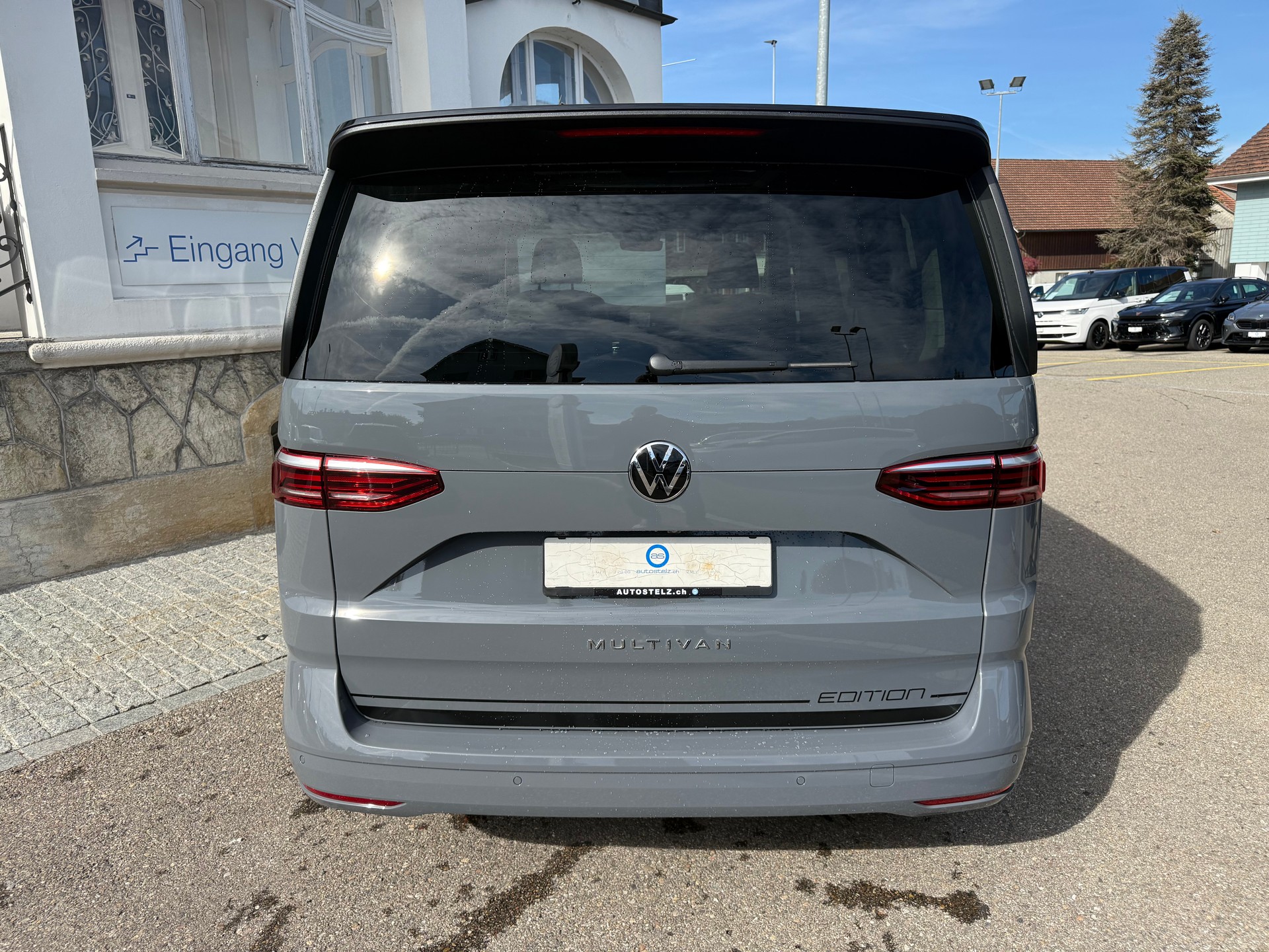 VW Multivan kurz 2.0 TDI Life Edition DSG-image-6