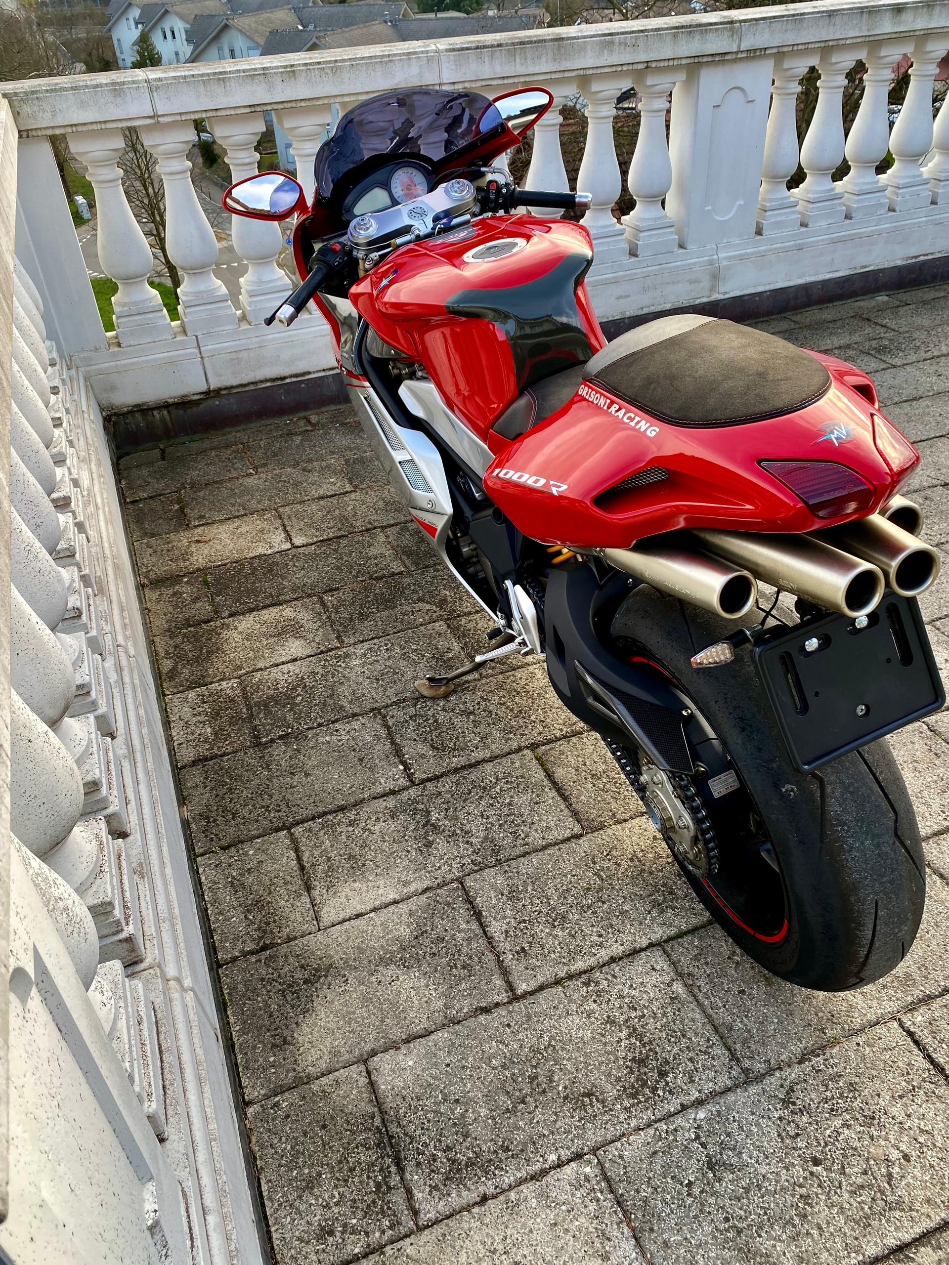 MV AGUSTA F4 1000 R 312 Mono 1+1-image-1