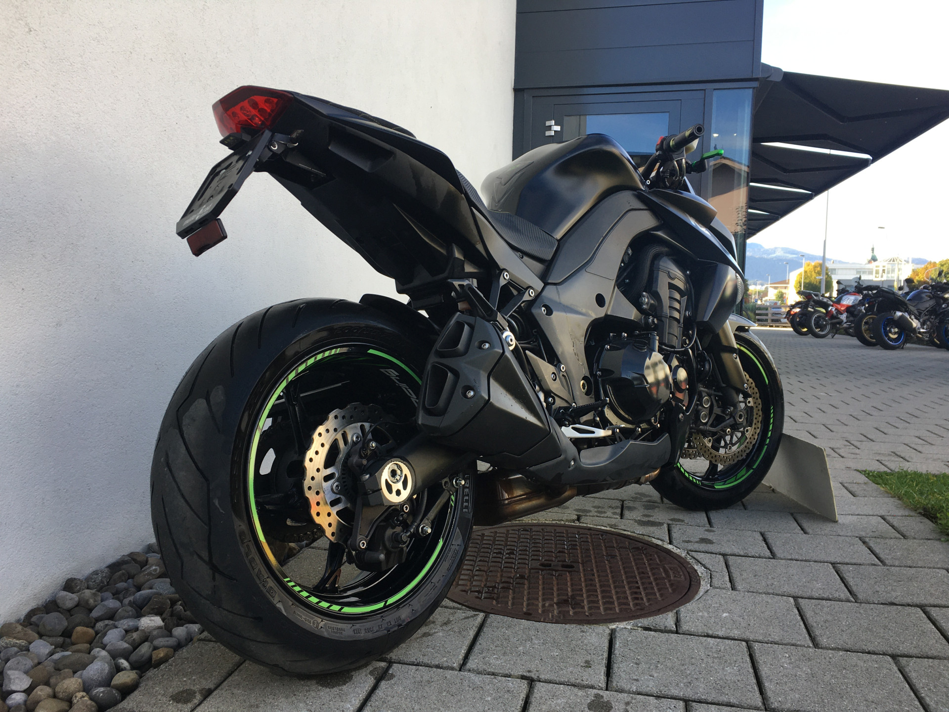 KAWASAKI Z 1000-image-4