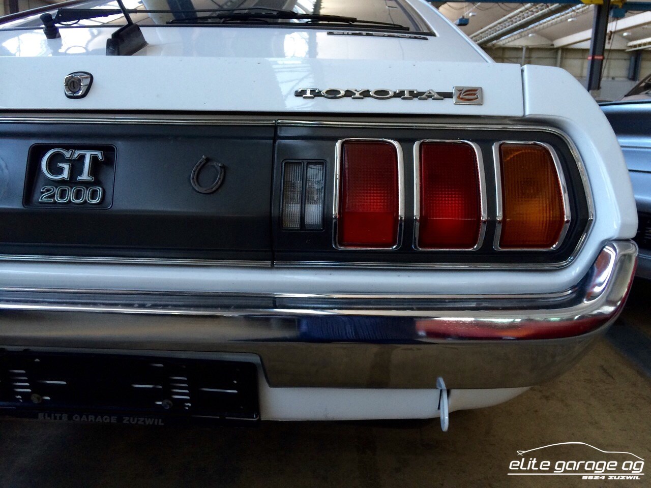 TOYOTA CELICA 2000 GT-image-9
