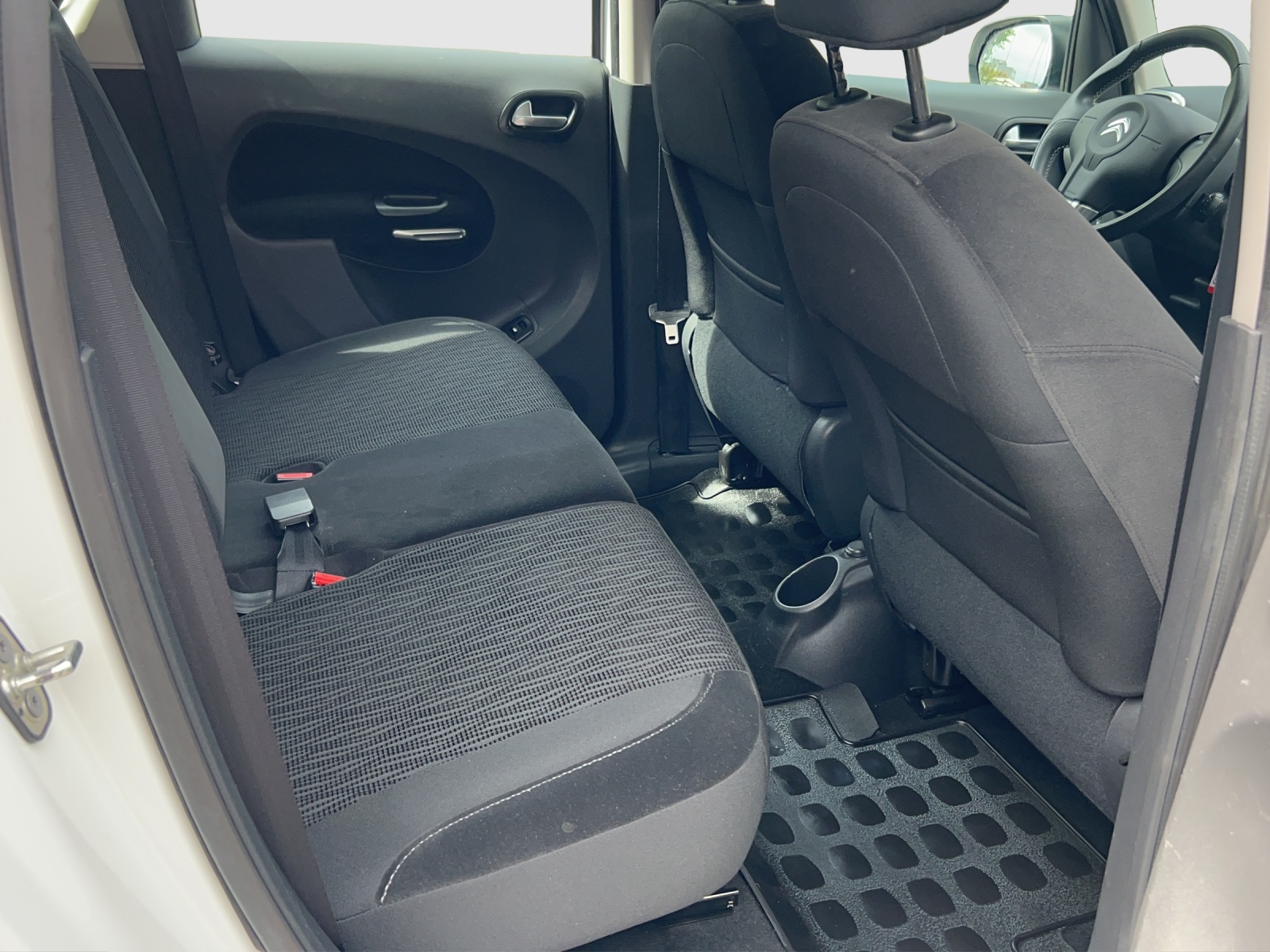CITROEN C3 Picasso 1.2 Pure Tech Exclusive-image-17