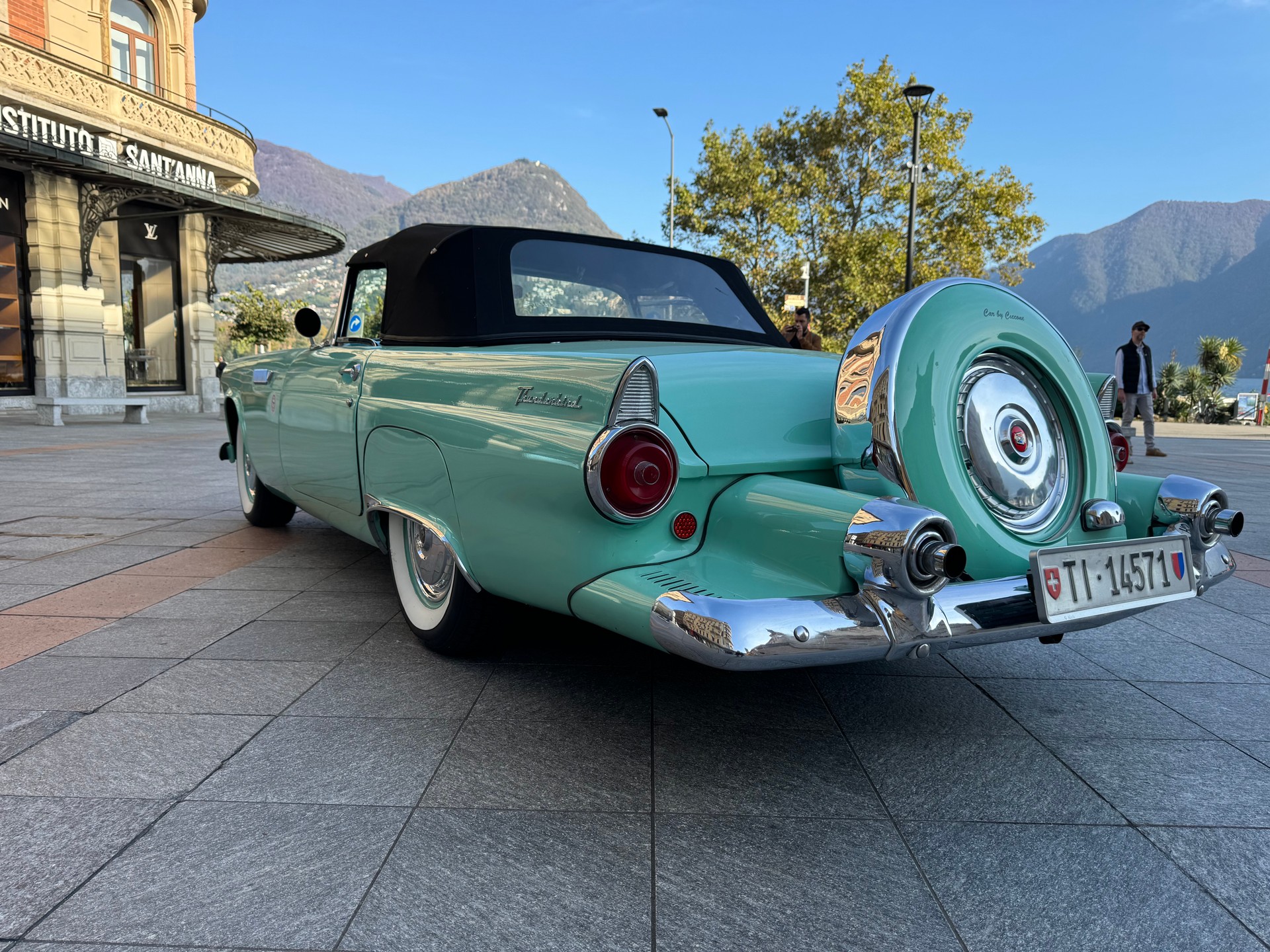 FORD Thunderbird 4.8-image-10