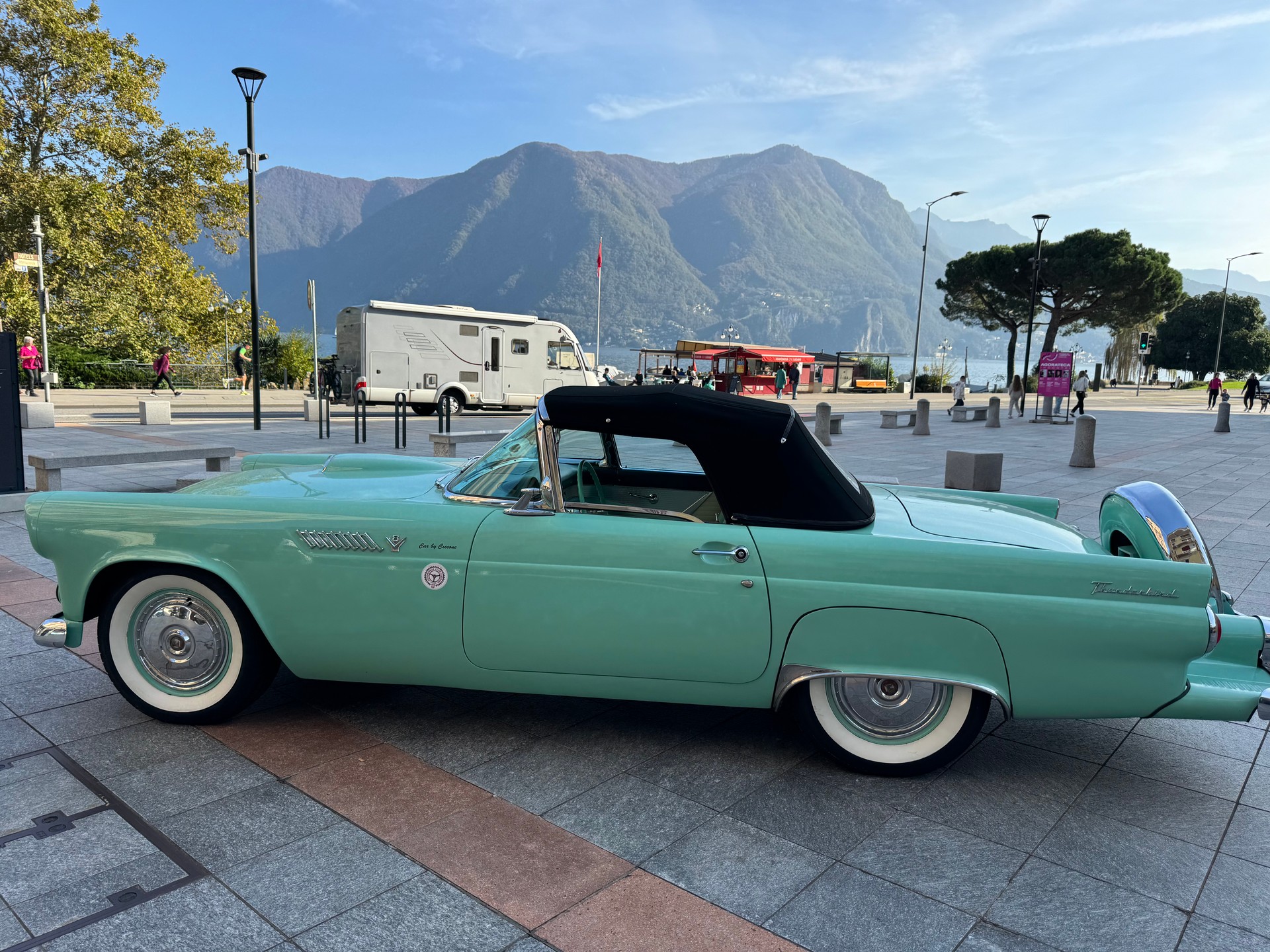 FORD Thunderbird 4.8-image-6