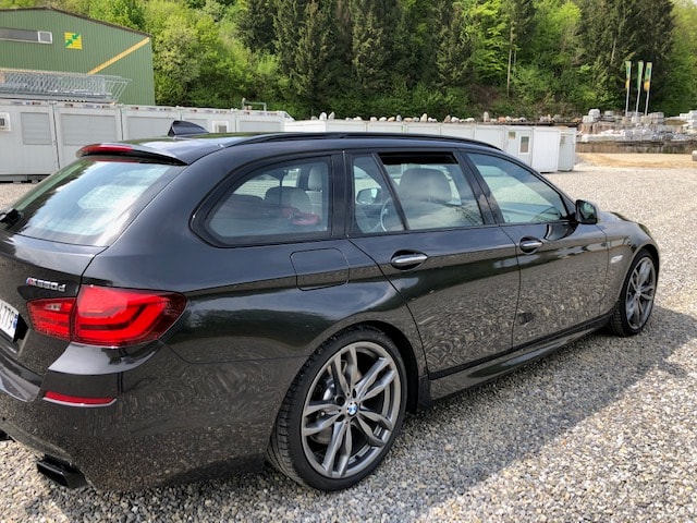 BMW M550d xDrive Touring Steptronic