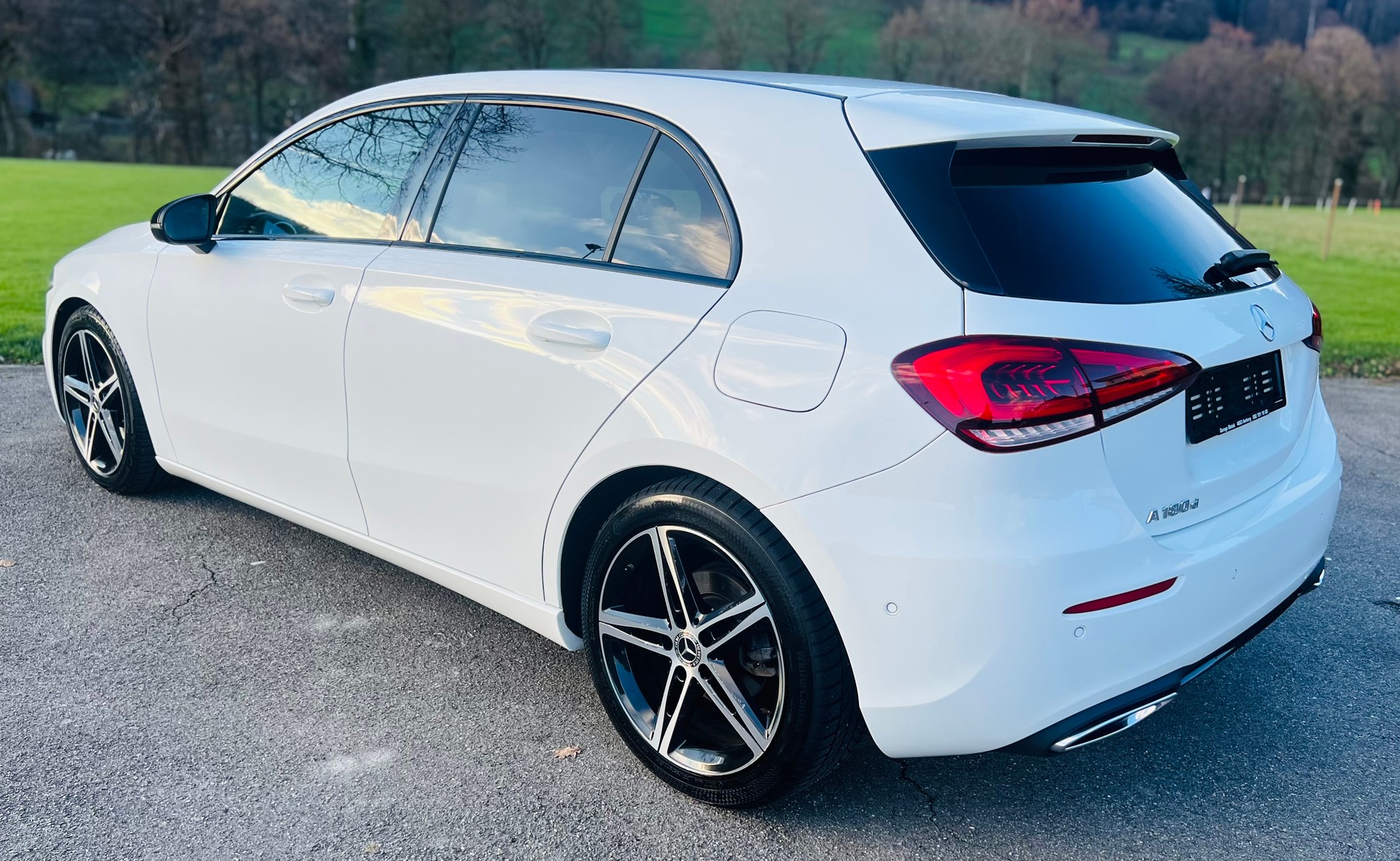 MERCEDES-BENZ A 180 d Style 8G-DCT-image-9