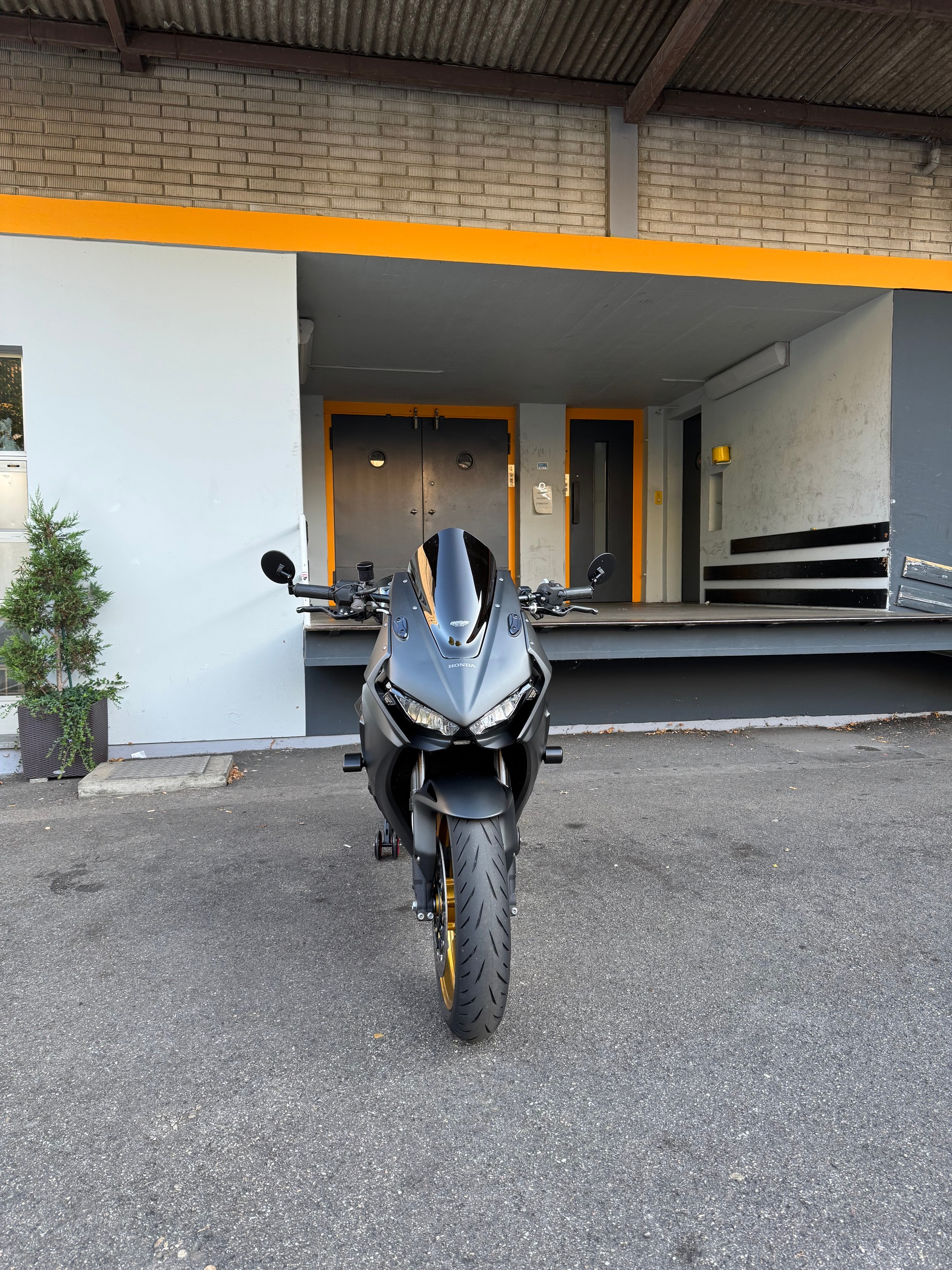 HONDA CBR 1000 RR ABS-image-3
