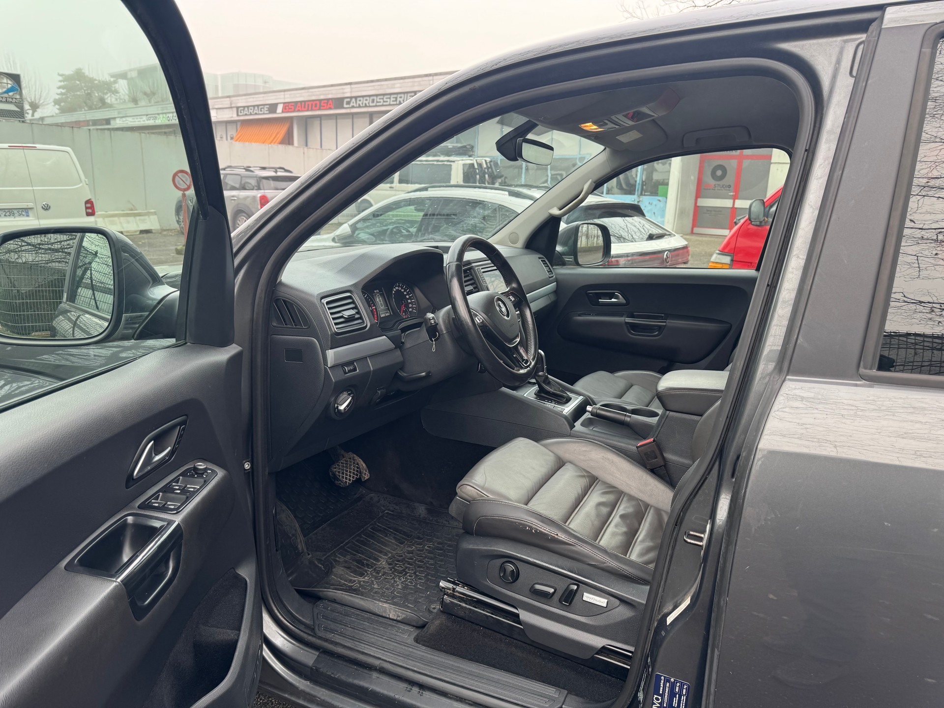 VW Amarok 3.0TDI Highline 4Motion Automatic-image-13