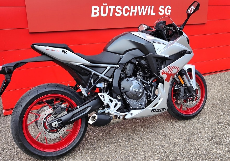 SUZUKI 8R-image-2