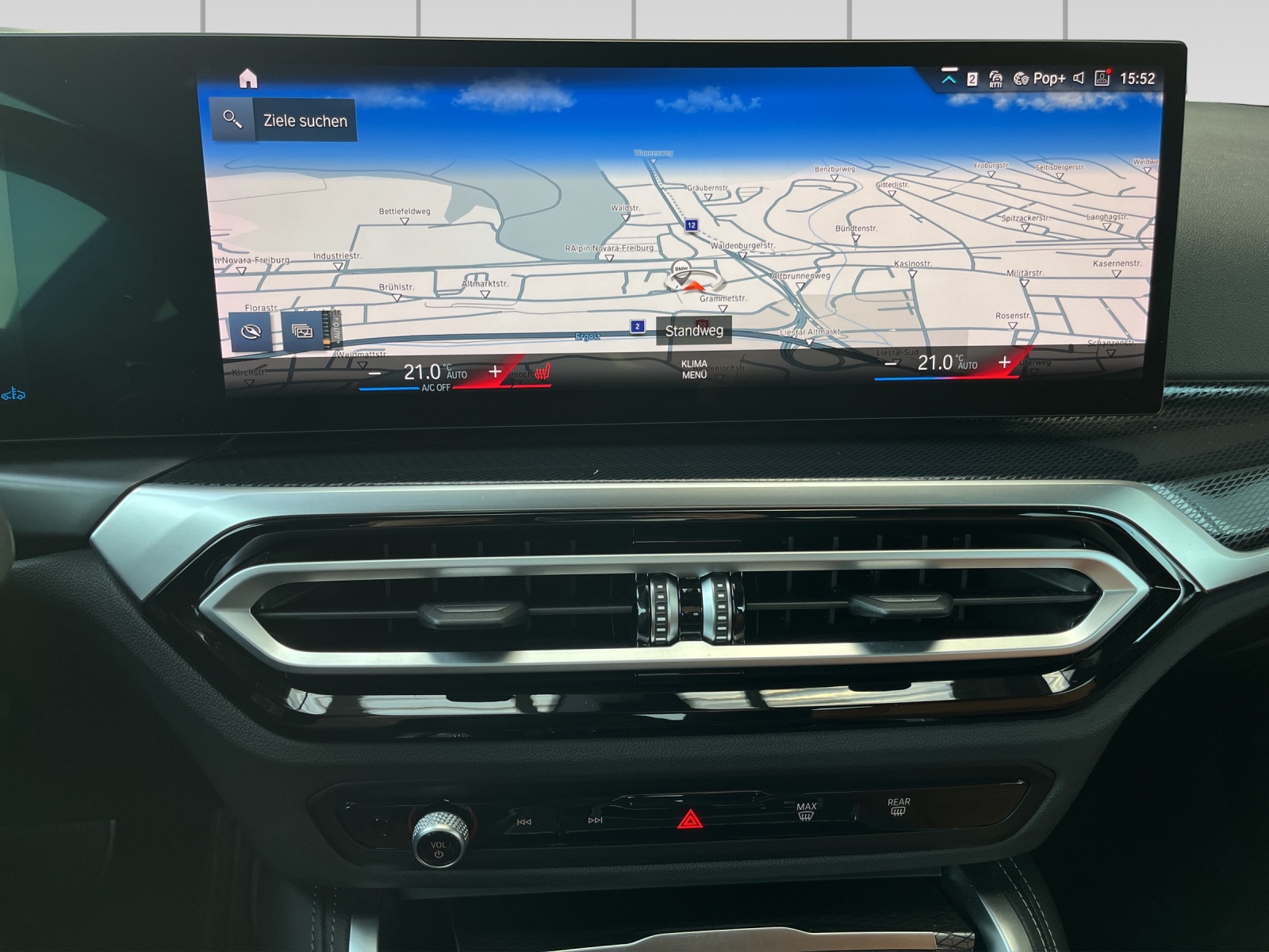 BMW 230i M Sport-image-11