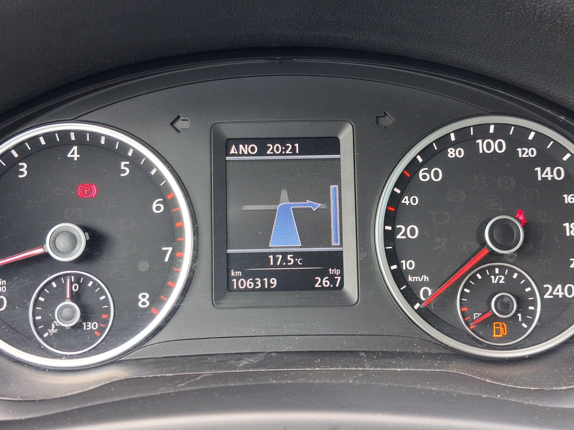VW Tiguan 1.4 TSI Sport&Style 4Motion-image-10