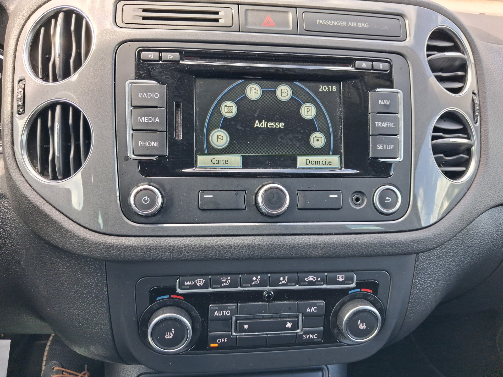 VW Tiguan 1.4 TSI Sport&Style 4Motion-image-11