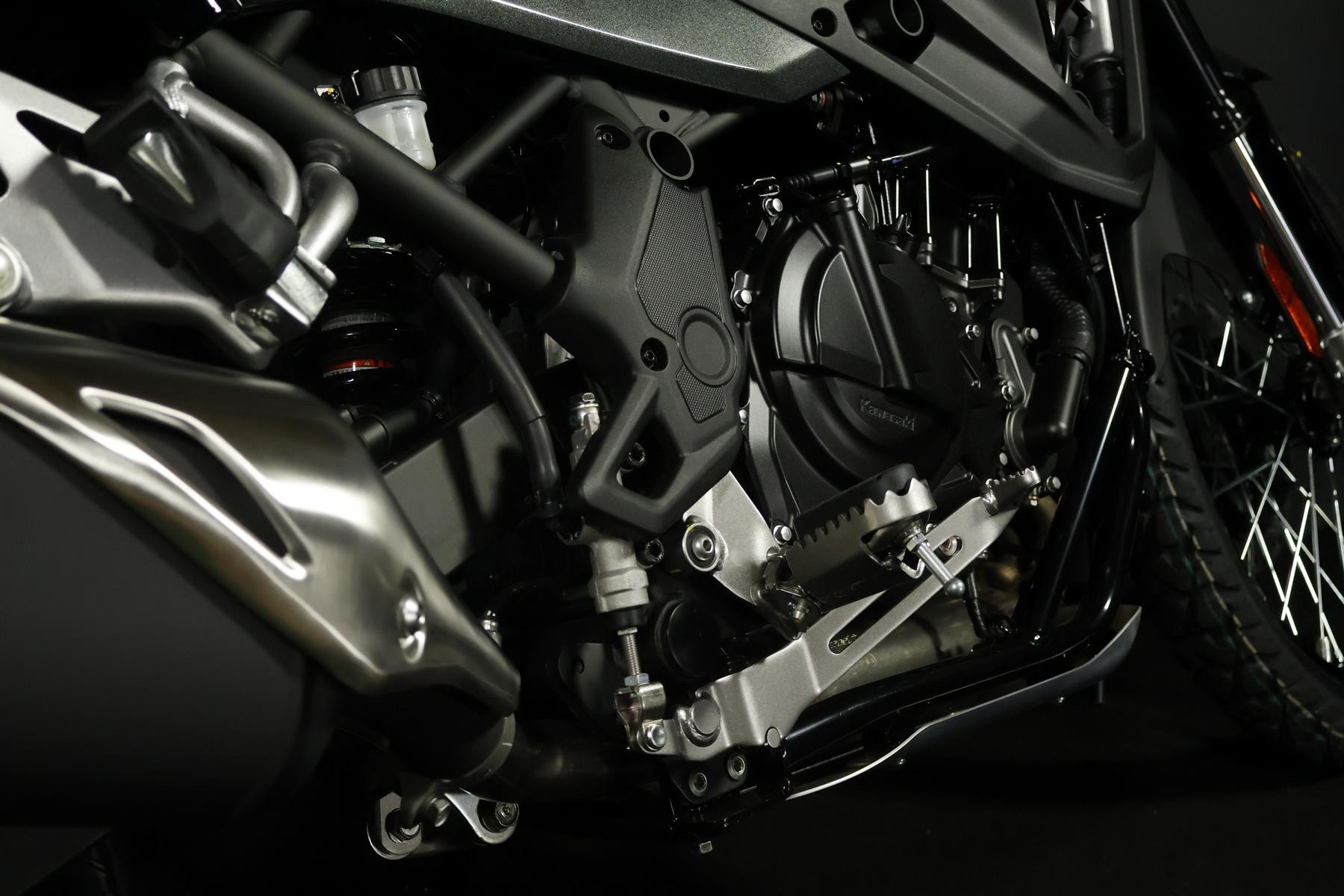 KAWASAKI KLE 500-image-8