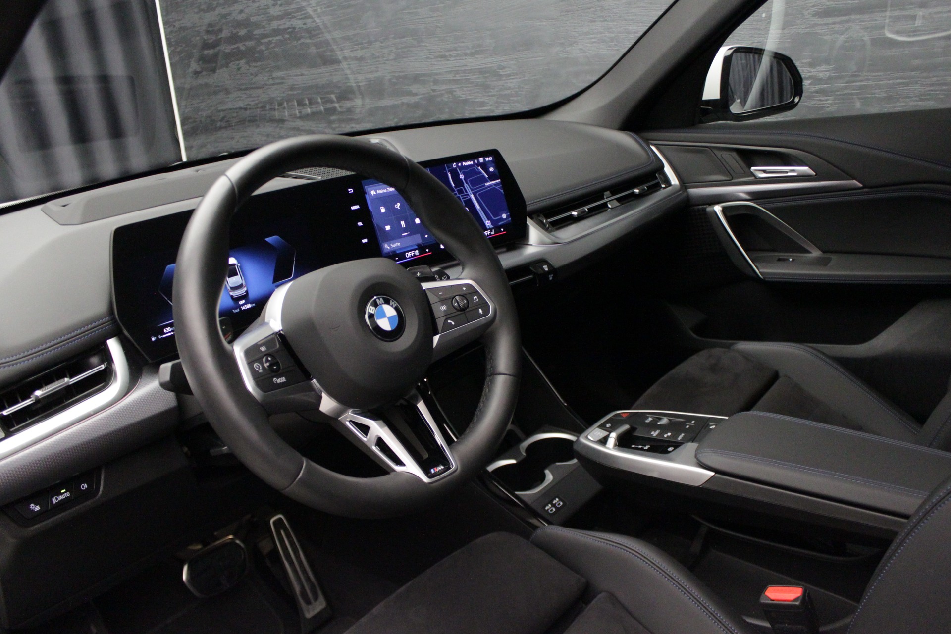 BMW X1 xDrive 23d 48V M Sport-image-17