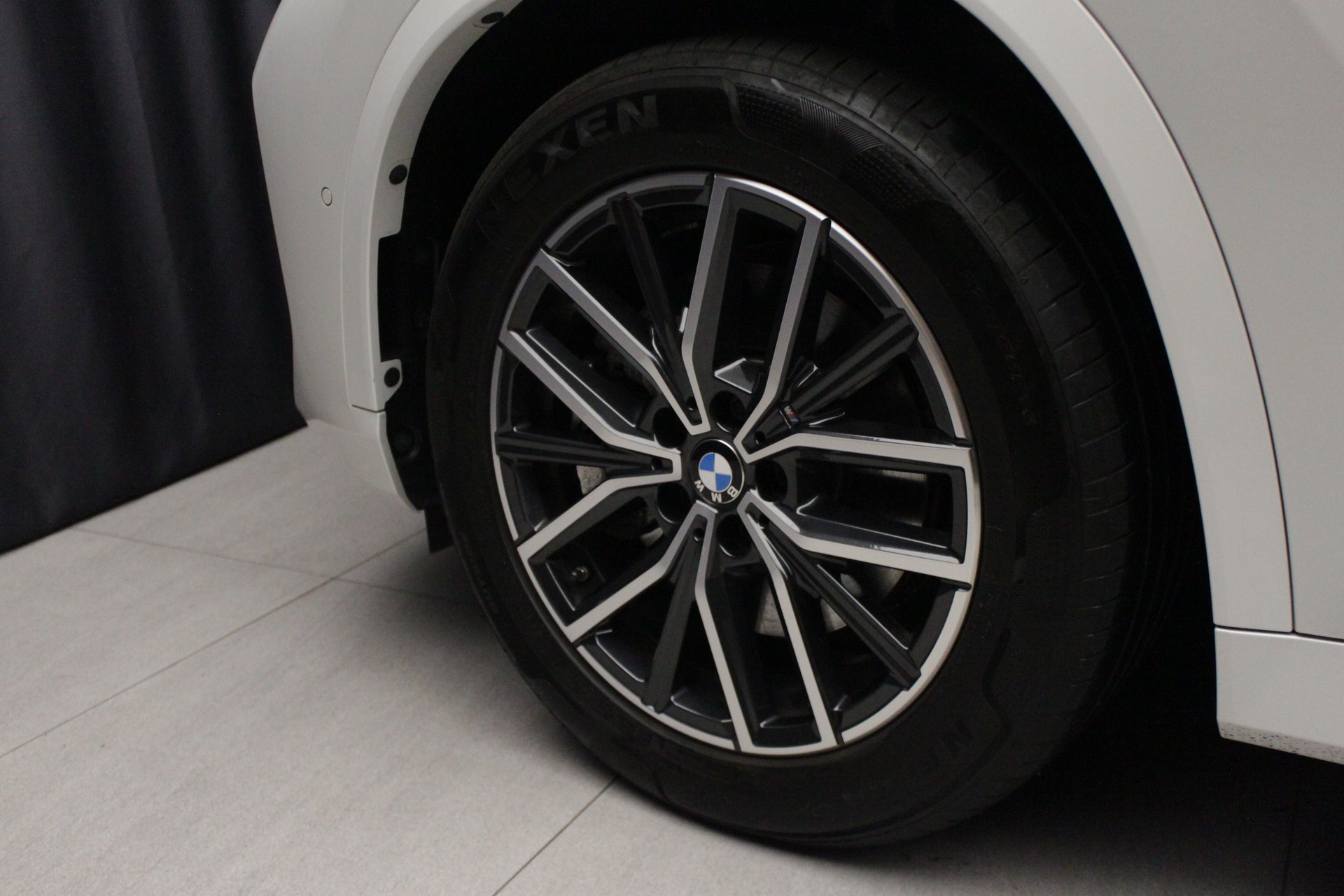 BMW X1 xDrive 23d 48V M Sport-image-18