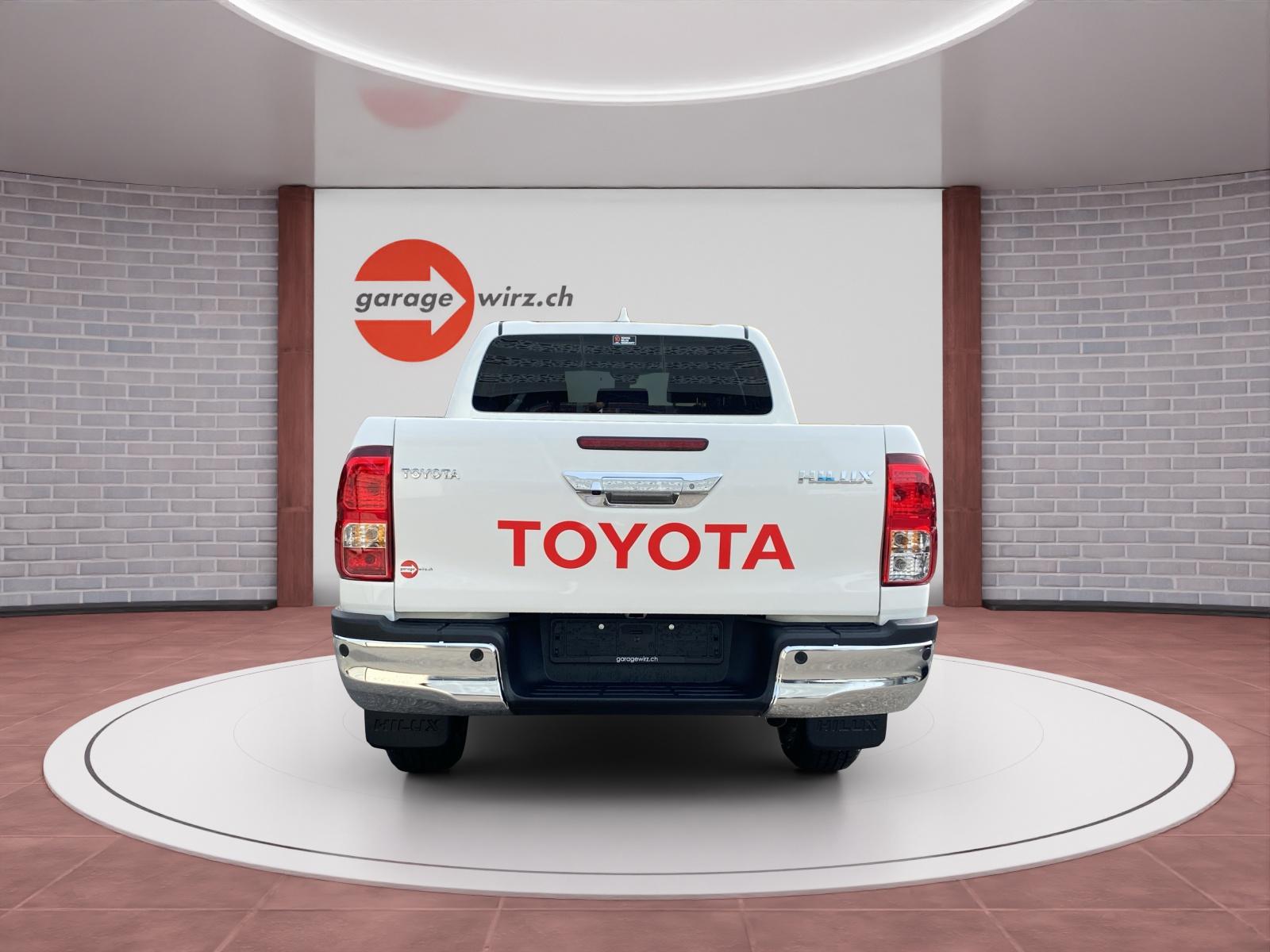 TOYOTA Hilux Double Cab.-Pick-up 2.4 D-4D 150 Style-showroom-element-3
