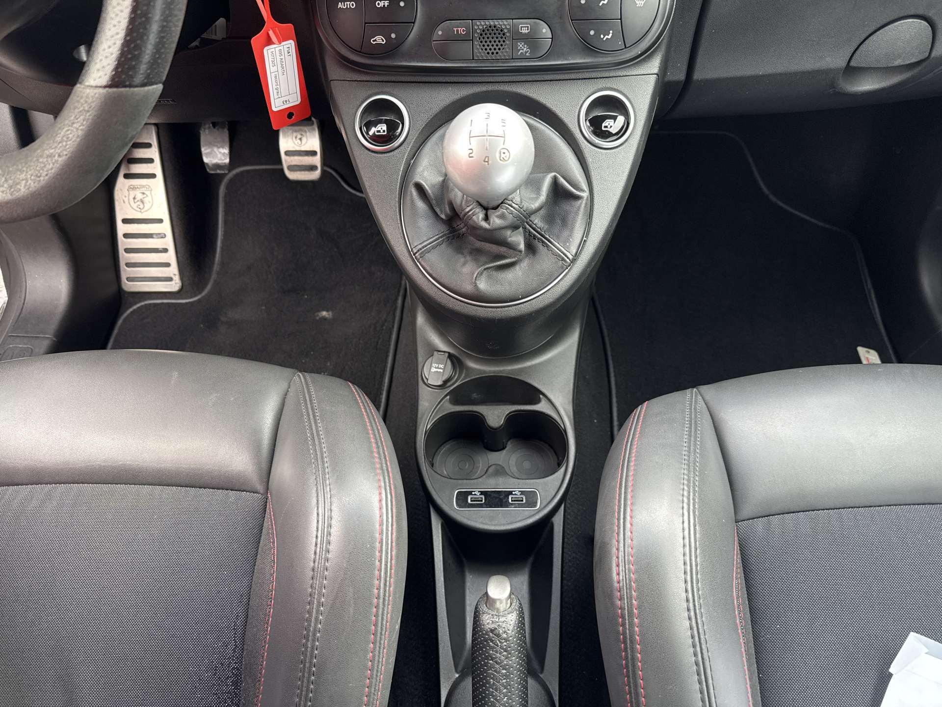 FIAT 695 1.4 16V Turbo Abarth Competizione-image-11