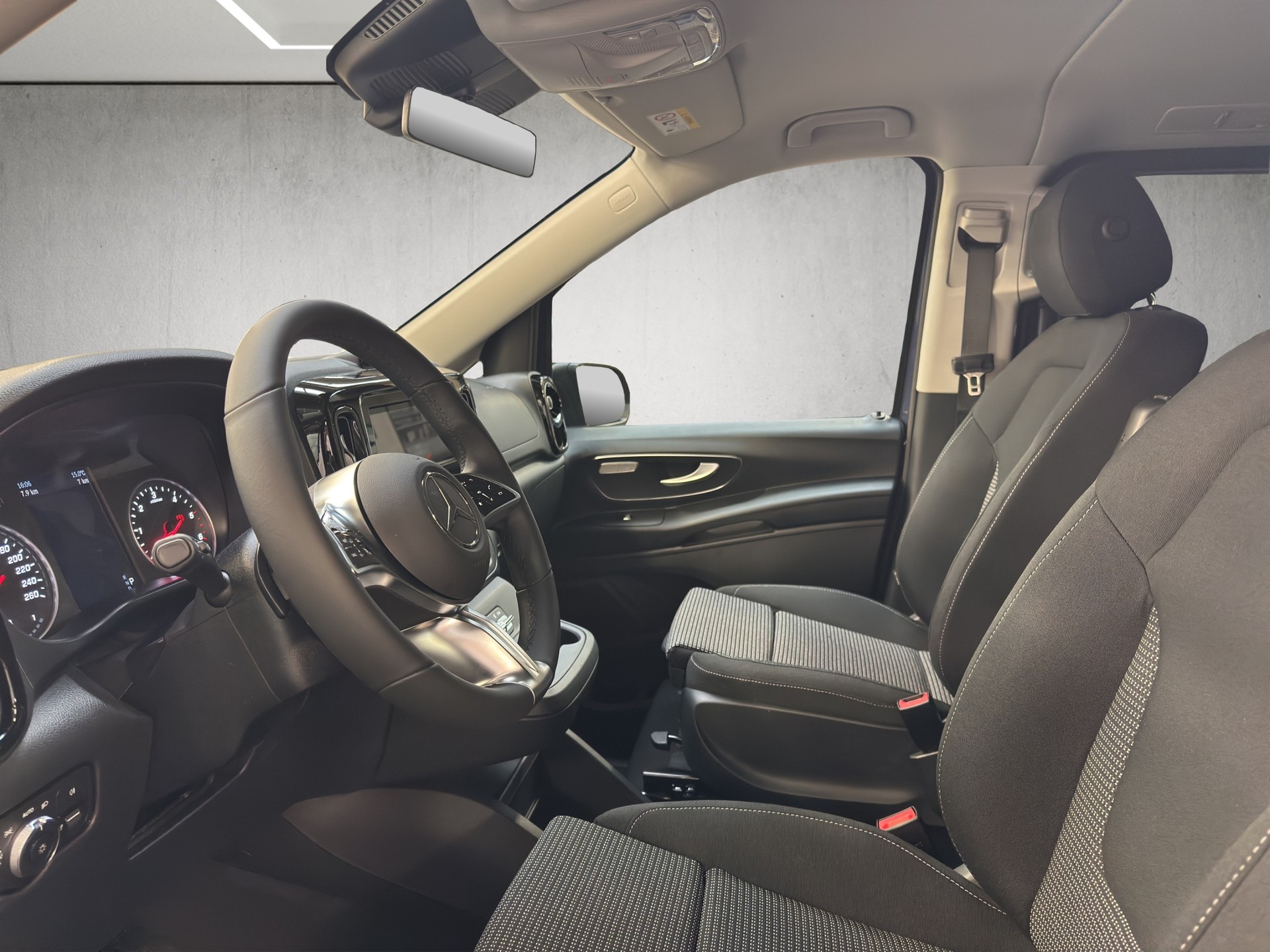 MERCEDES-BENZ Vito 116 CDI Lang Tourer 9G-Tronic 4M Select-image-6