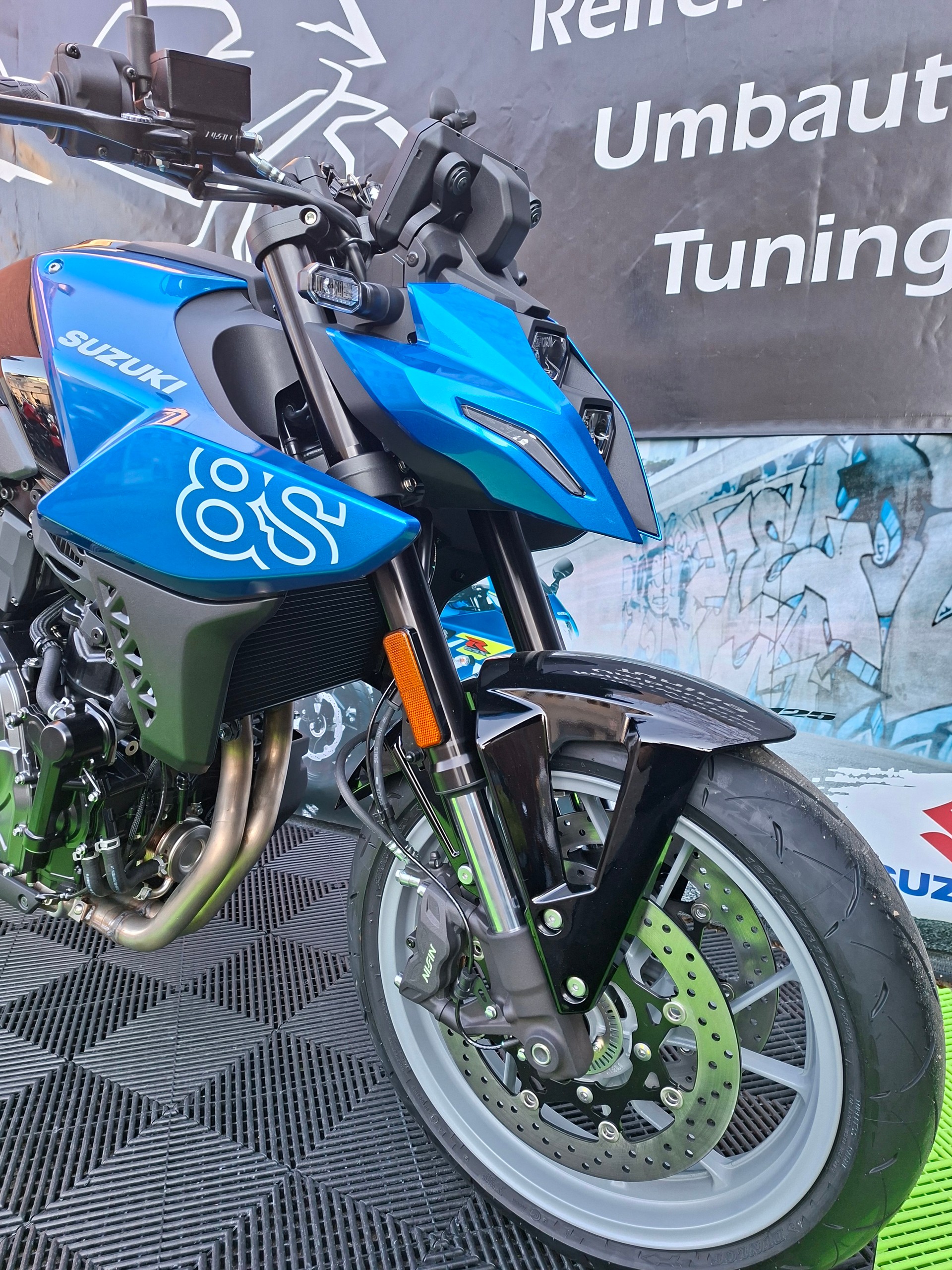 SUZUKI GSX 8 S (35kW)-image-9