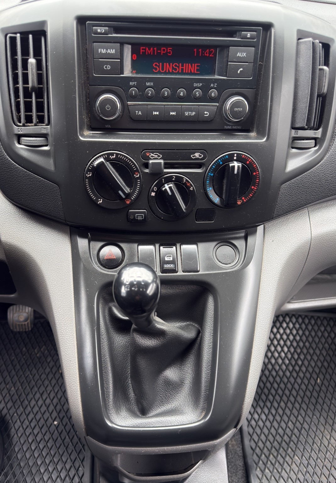 NISSAN NV200 1.5 dCi 90 Pro Euro 6-image-10
