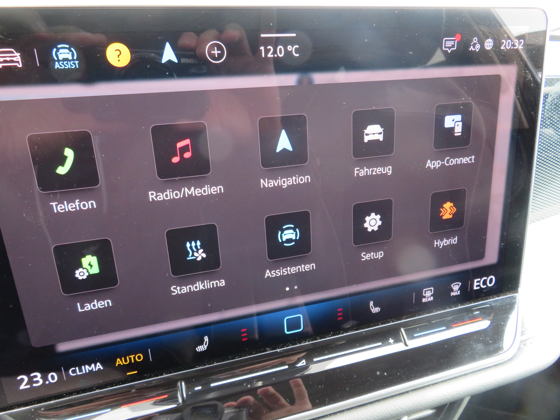 VW Passat Variant 1.5 TSI evo2 Plug-In- Hybrid Business DSG-image-8