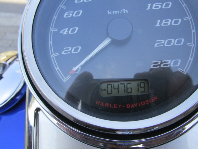 HARLEY-DAVIDSON FLHRC Road King Classic 107 ABS-image-6