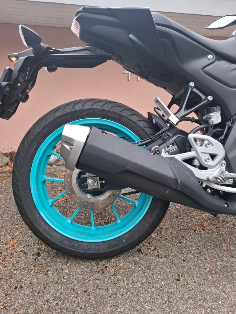 YAMAHA MT 125-image-7