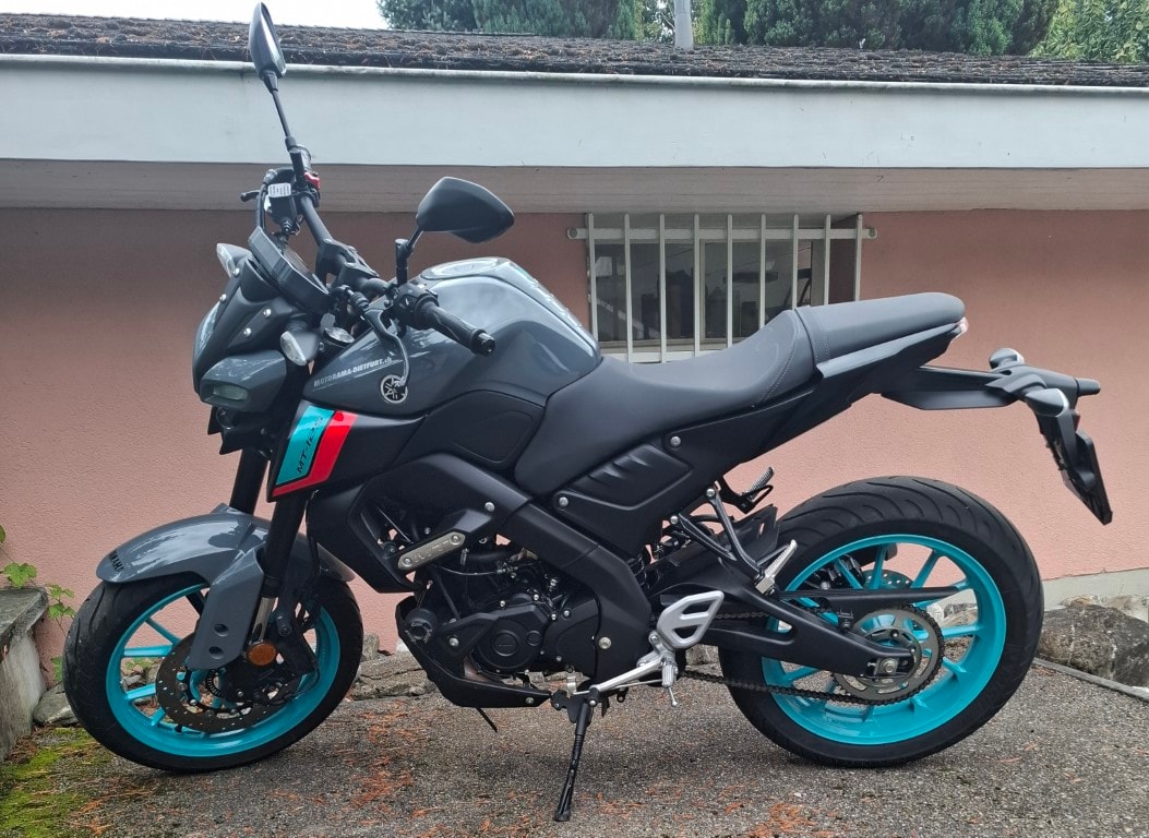 YAMAHA MT 125-image-2