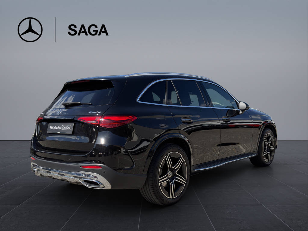 MERCEDES-BENZ GLC 300 AMG Line 4matic-image-5