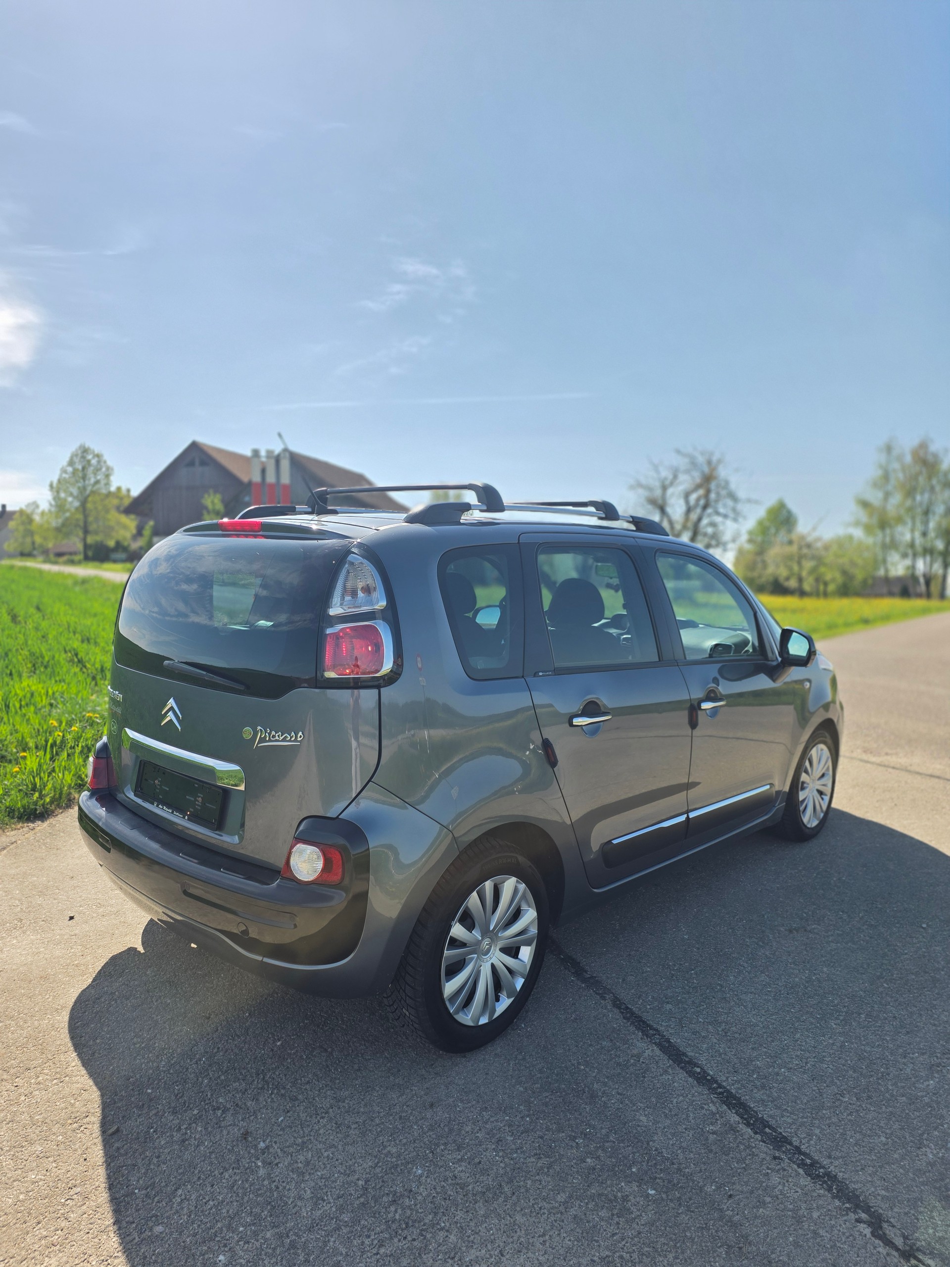 CITROEN C3 Picasso 1.6i 16V Exclusive EGS6-image-3
