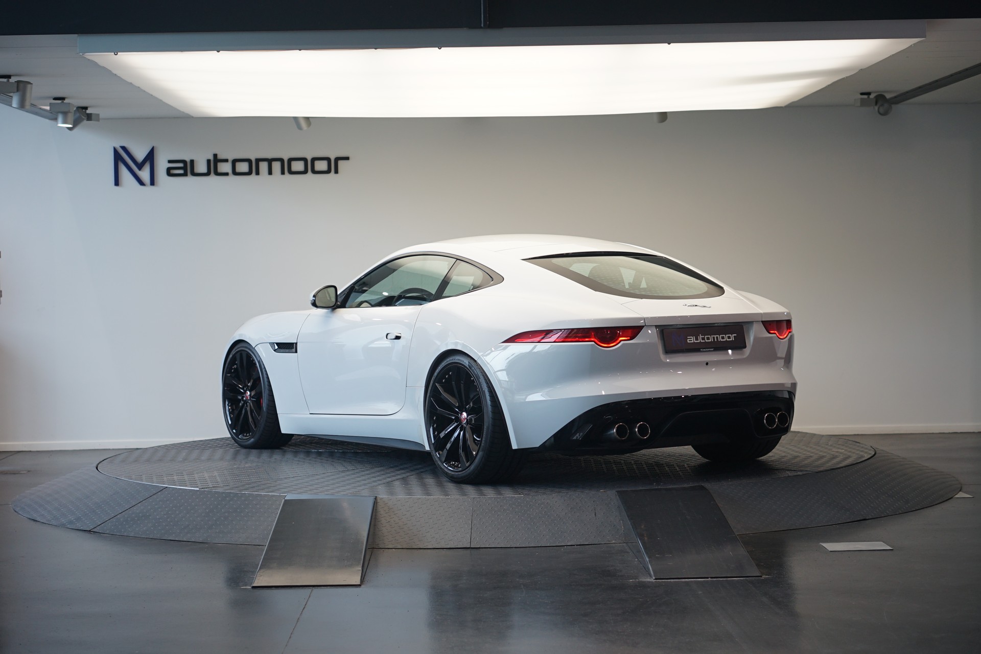 JAGUAR F-Type Coupé R 5.0 V8 S/C-image-6