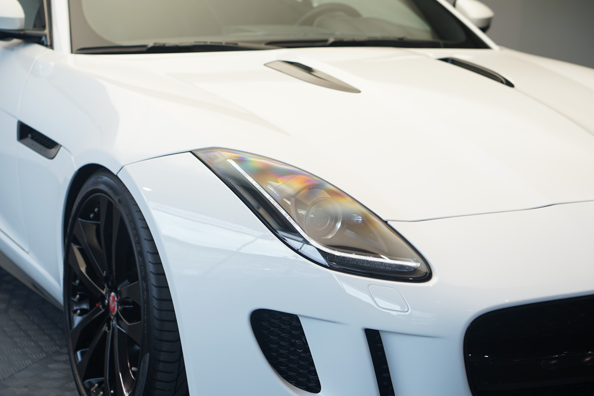 JAGUAR F-Type Coupé R 5.0 V8 S/C-image-30