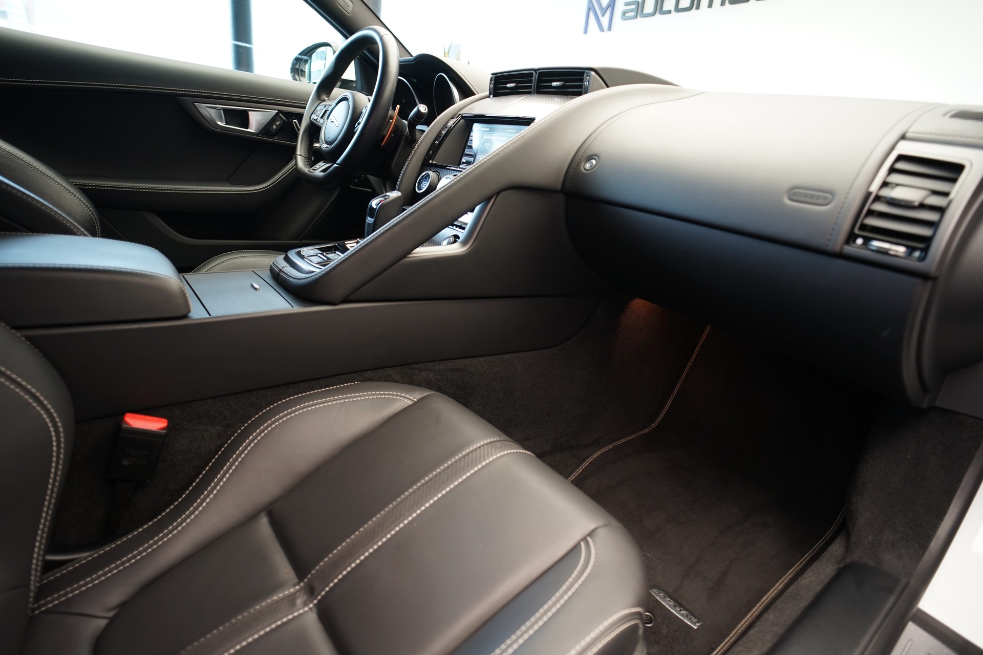 JAGUAR F-Type Coupé R 5.0 V8 S/C-image-13