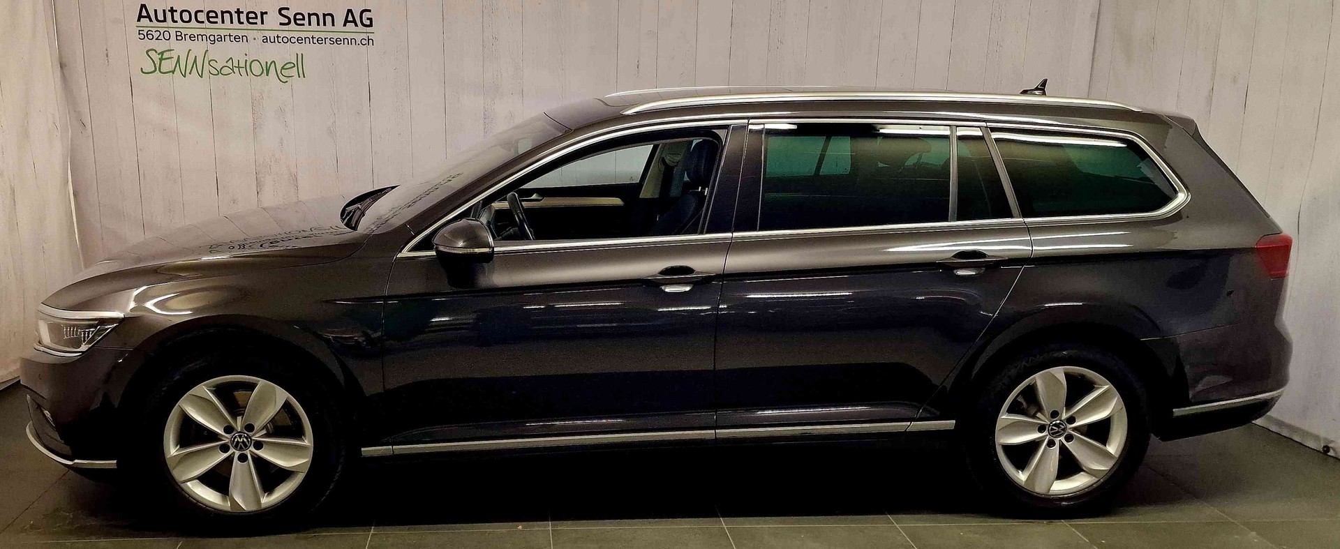 VW Passat 2.0 TDI BMT Elegance 4Motion DSG-showroom-element-2