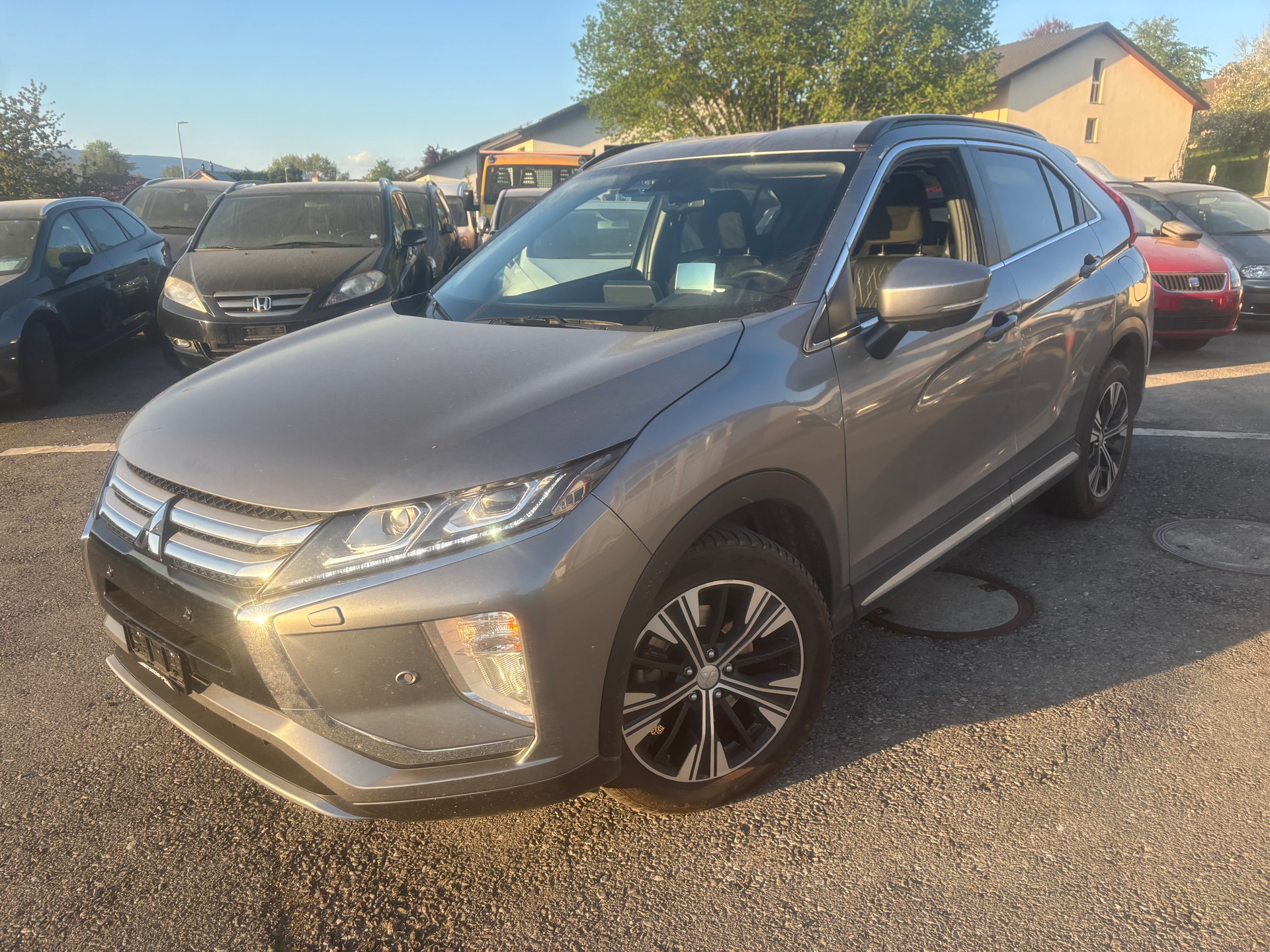 MITSUBISHI Eclipse Cross 2.2DID Diamond 4WD-image-2