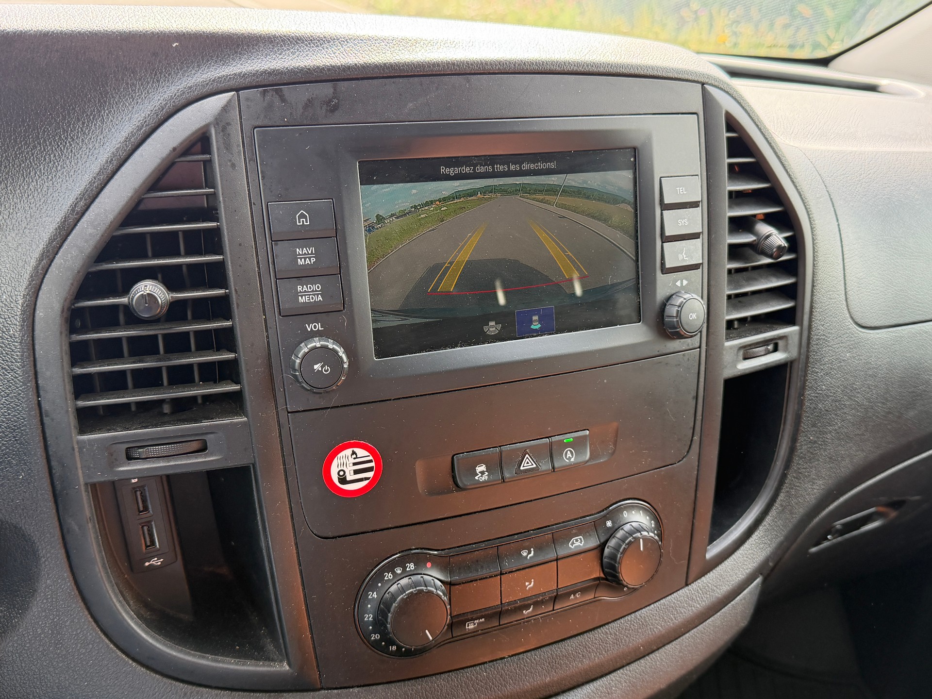 MERCEDES-BENZ Vito 116 CDI Base 3 Sitze-image-4