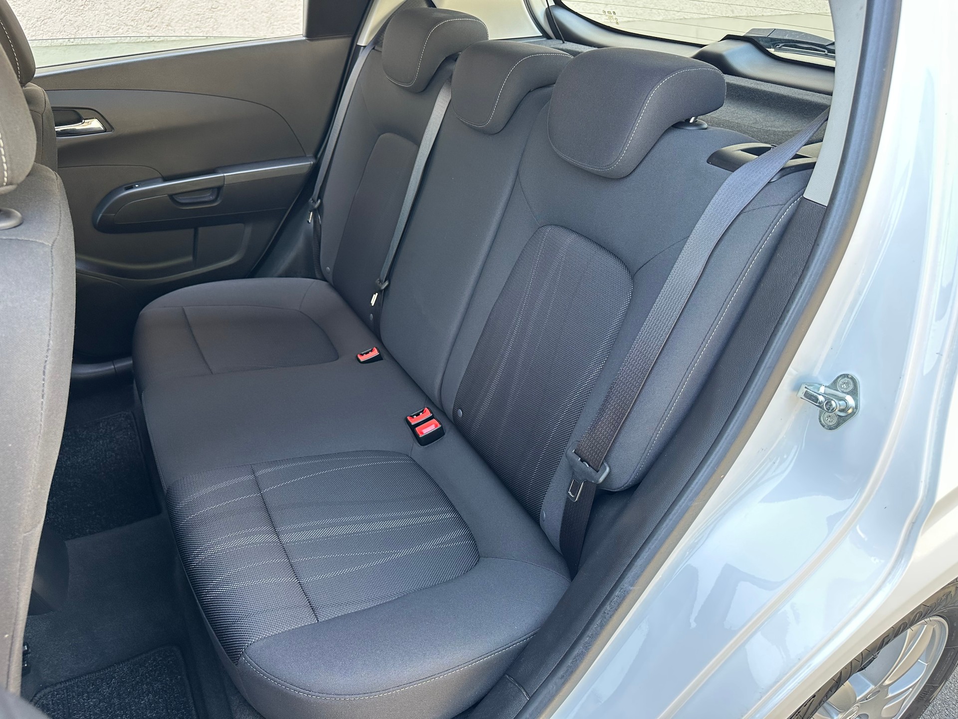 CHEVROLET AVEO 1.4 Automat-image-14