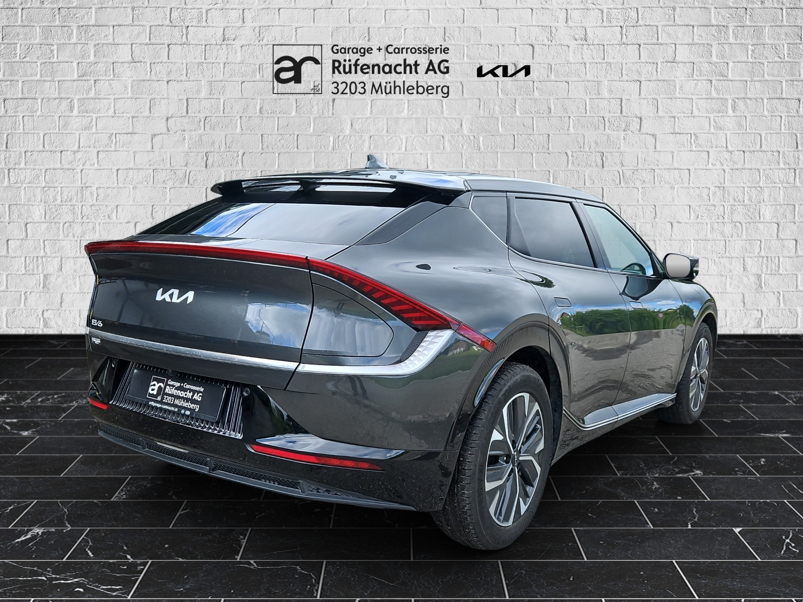 KIA EV6 77 kWh Edition 24-showroom-element-1