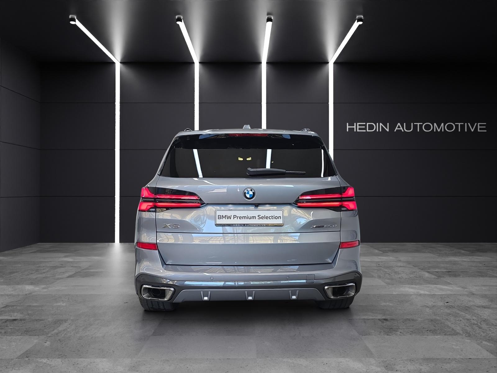 BMW X5 30d xDrive SAG-image-6