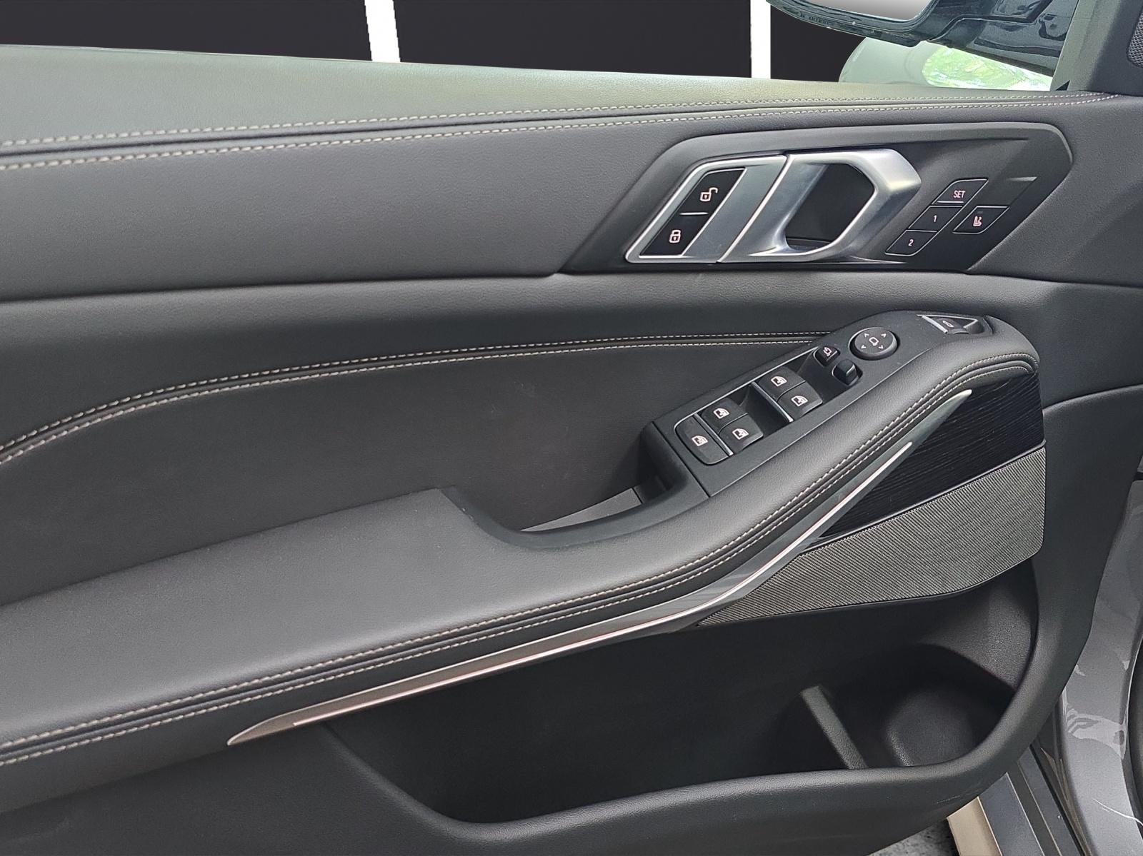 BMW X5 30d xDrive SAG-image-16