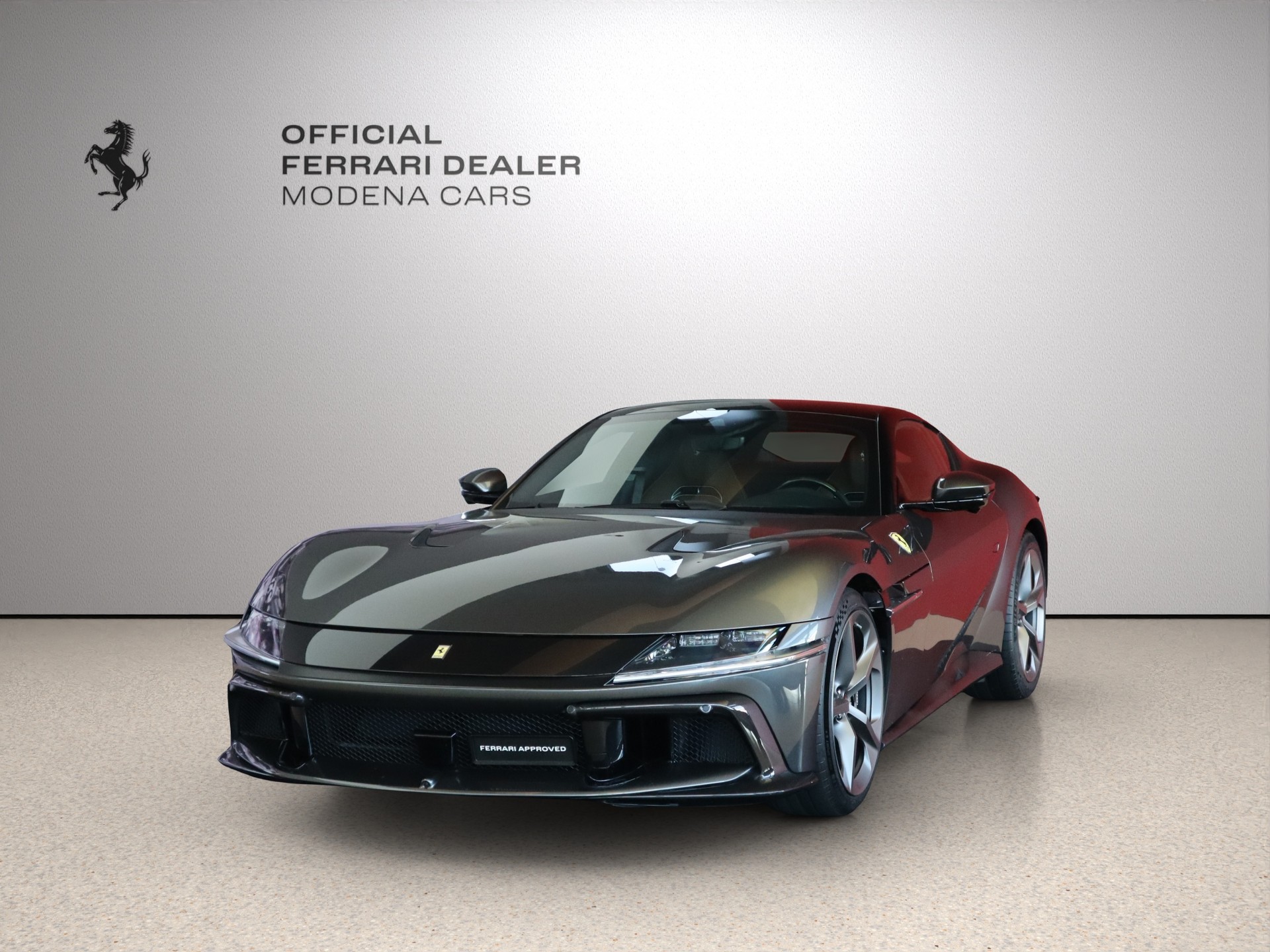 FERRARI 12 Cilindri-image-5