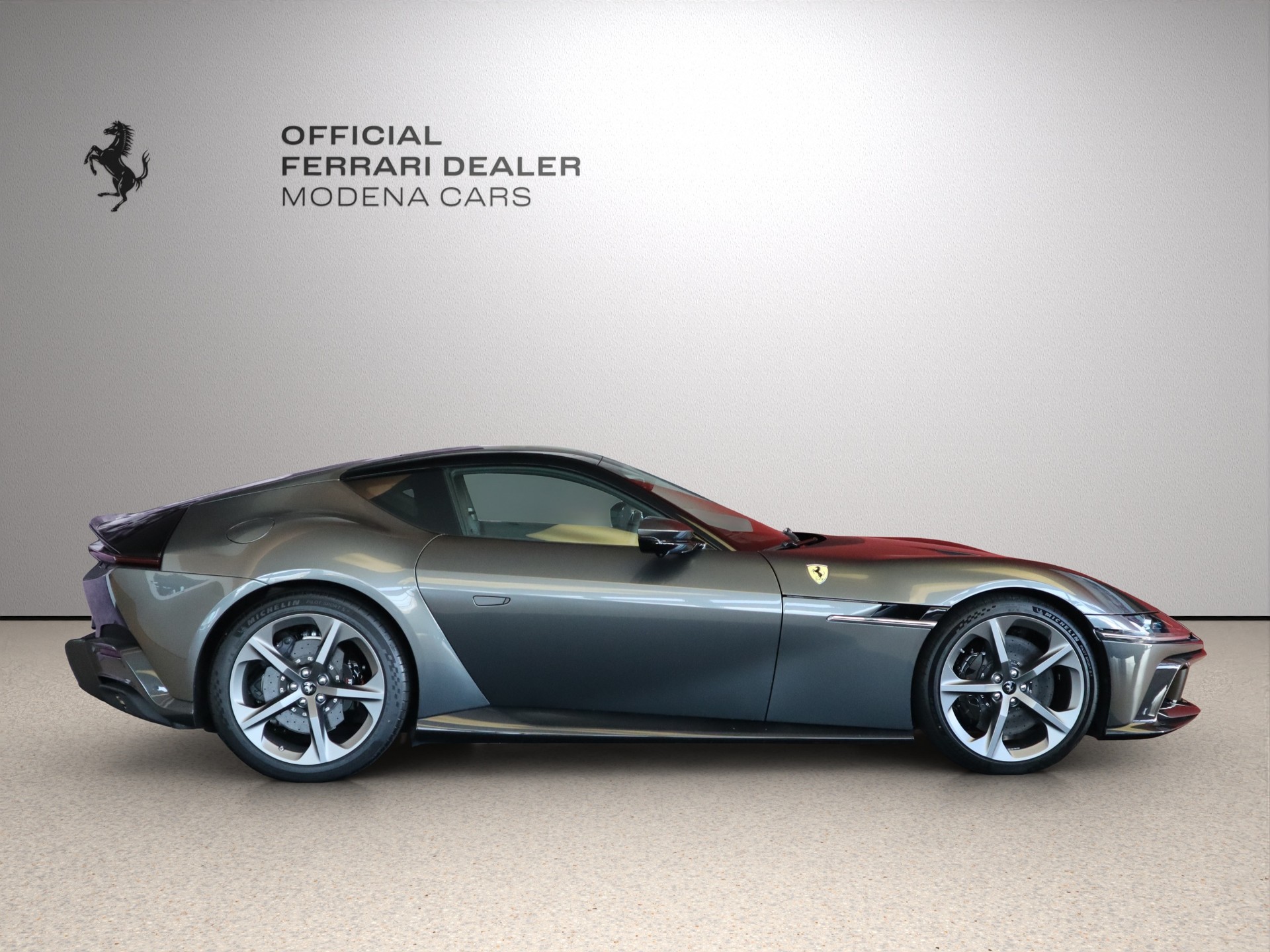 FERRARI 12 Cilindri-image-14