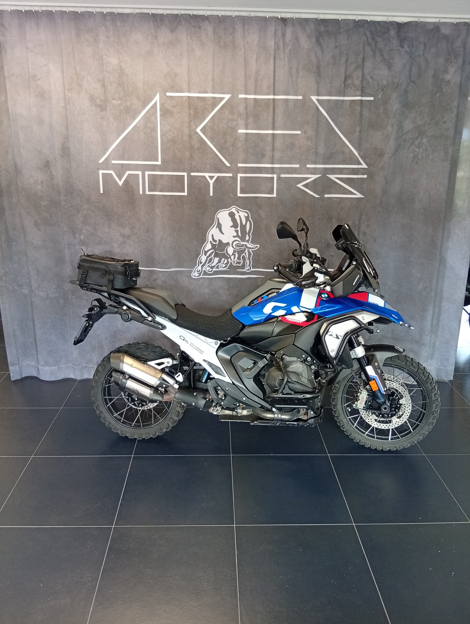 BMW R 1300 GS-image-0