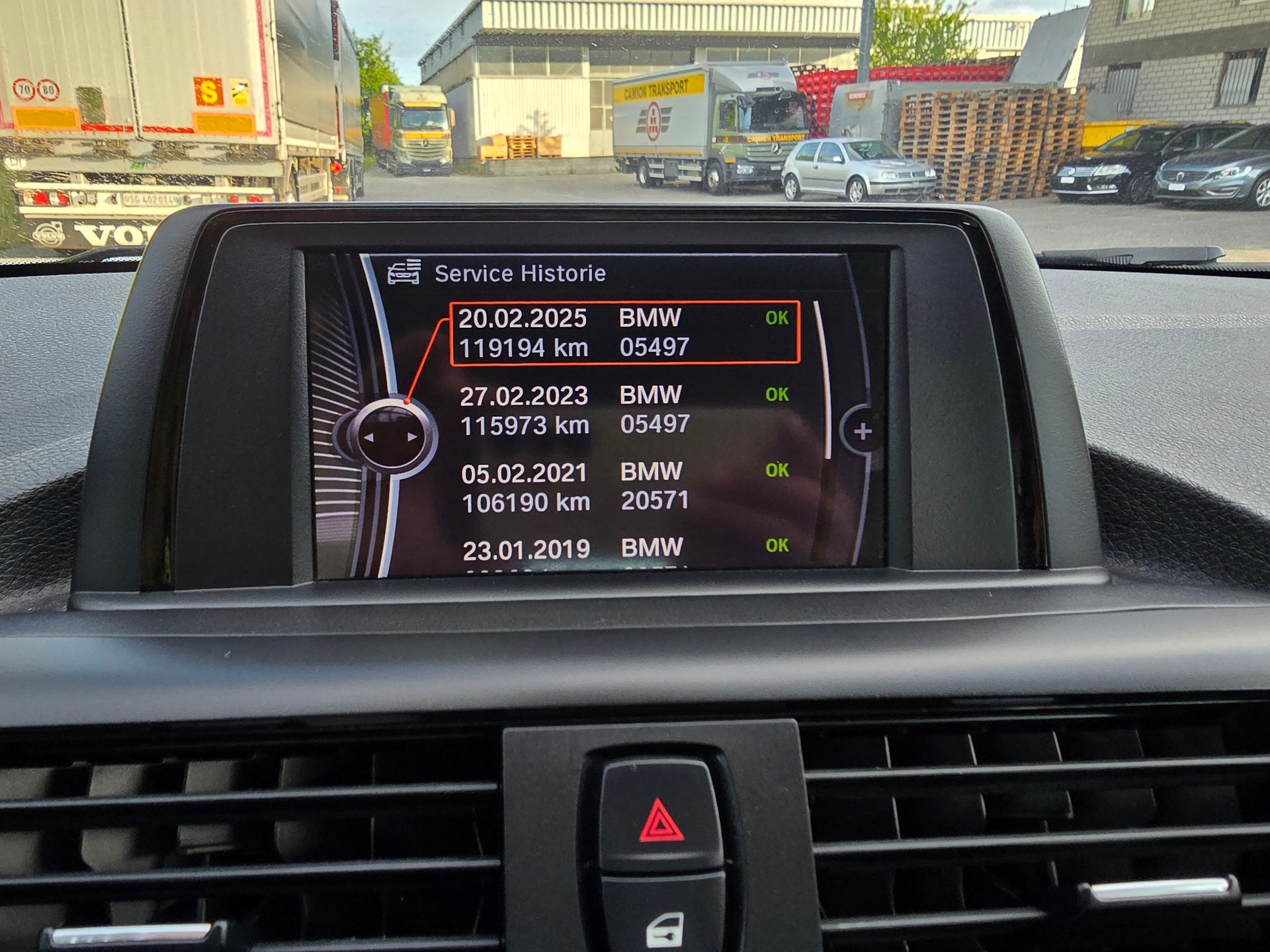 BMW 116i Urban Line-image-18