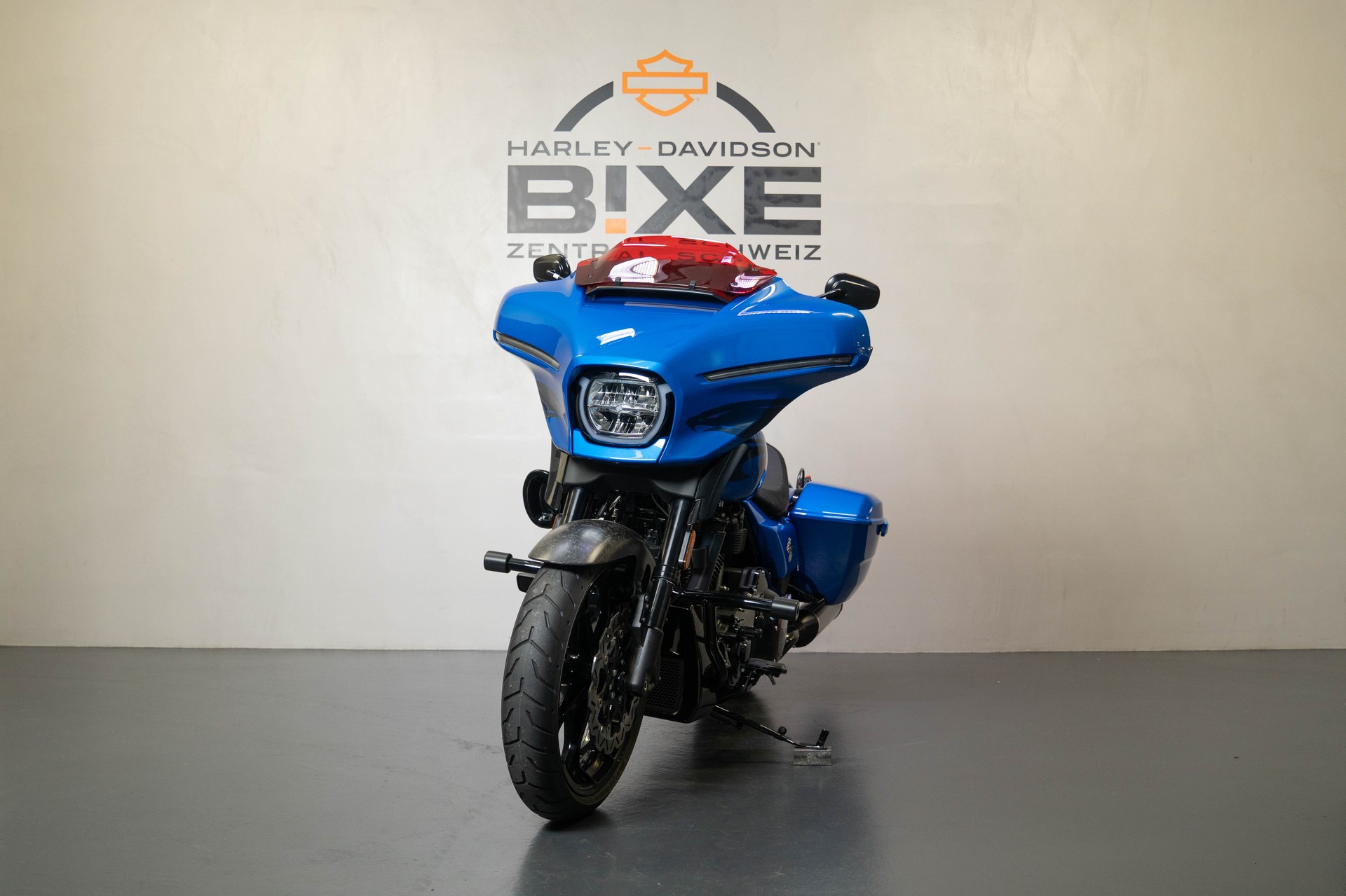 HARLEY-DAVIDSON FLHXSE Street Glide CVO 121-image-2