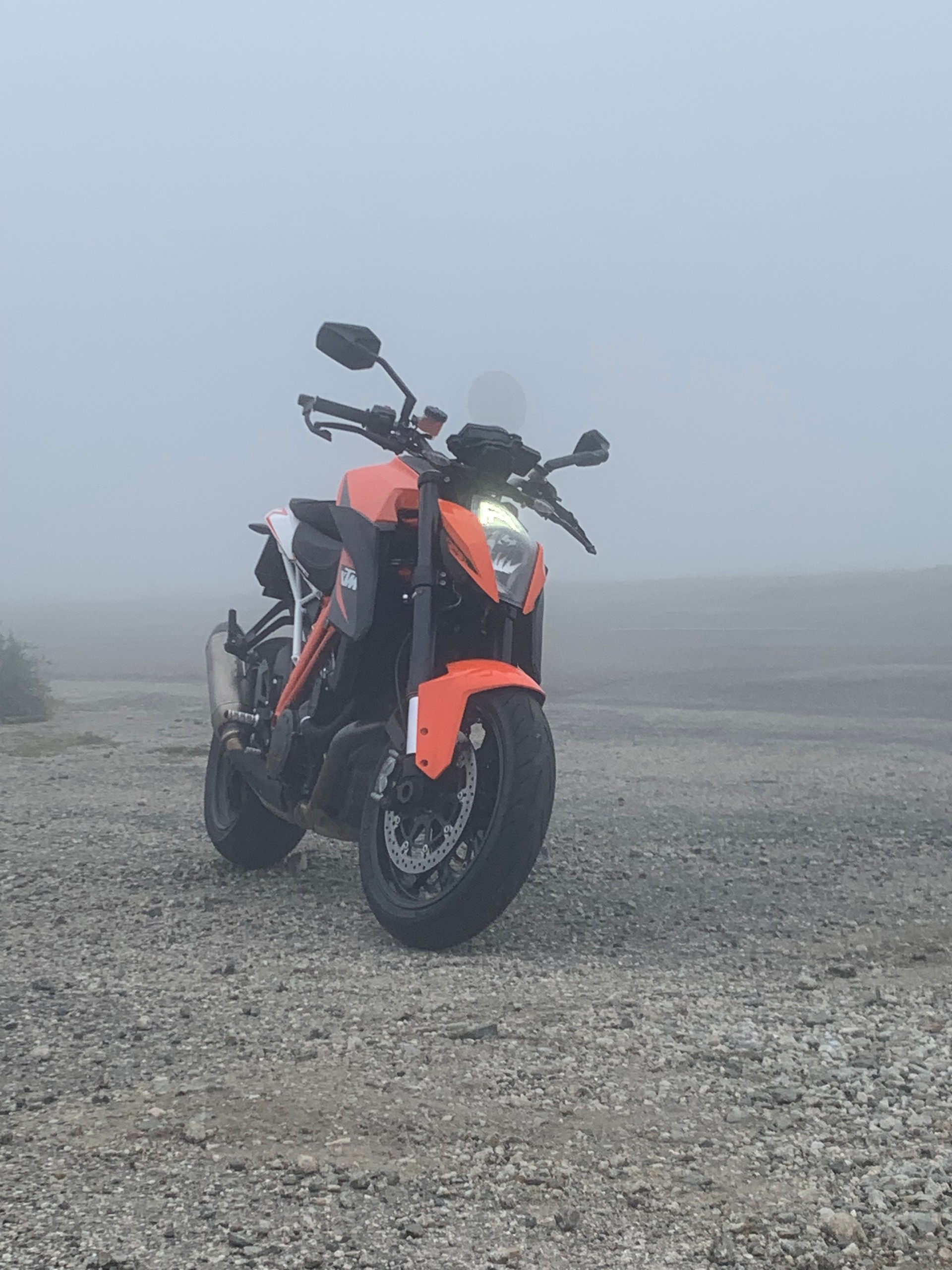 KTM 1290 Super Duke R-image-4