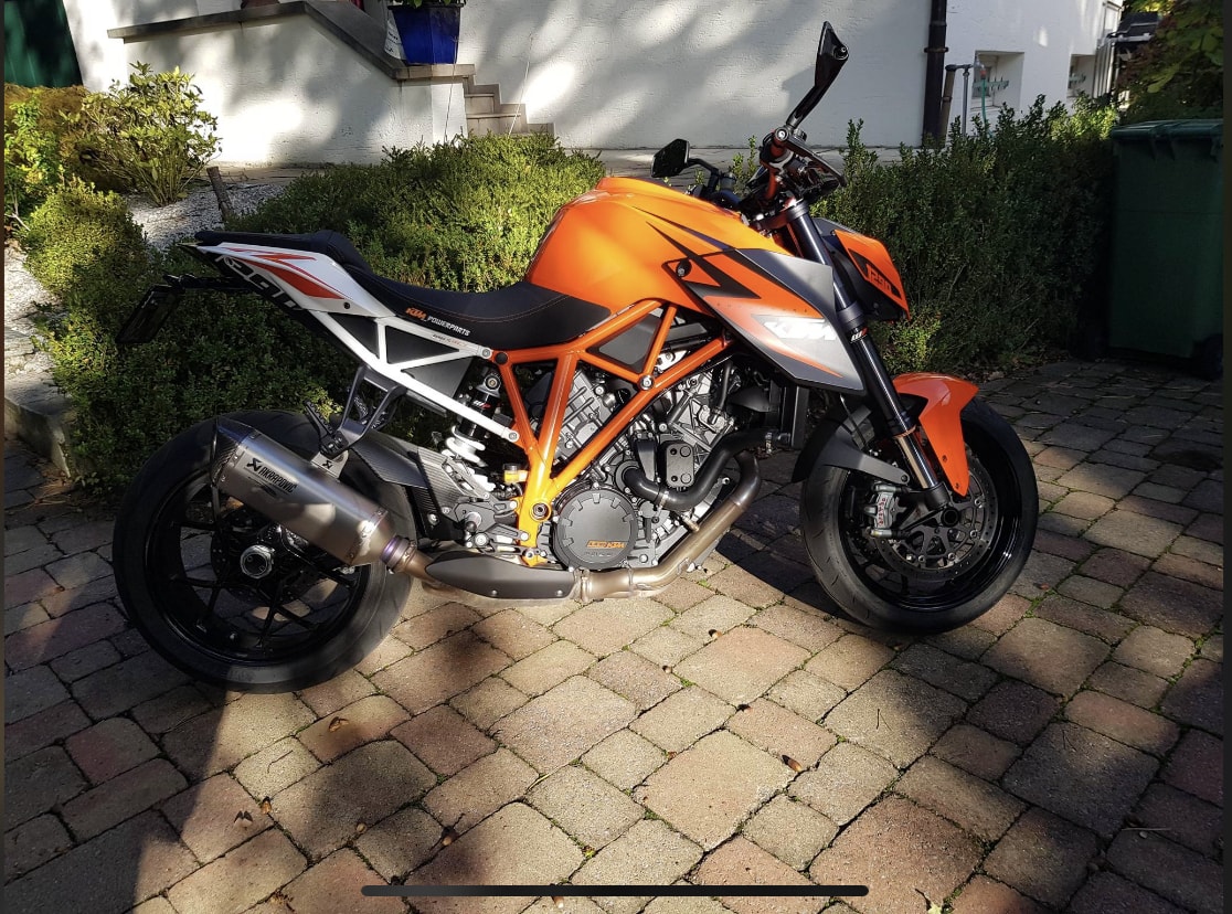 KTM 1290 Super Duke R-image-3