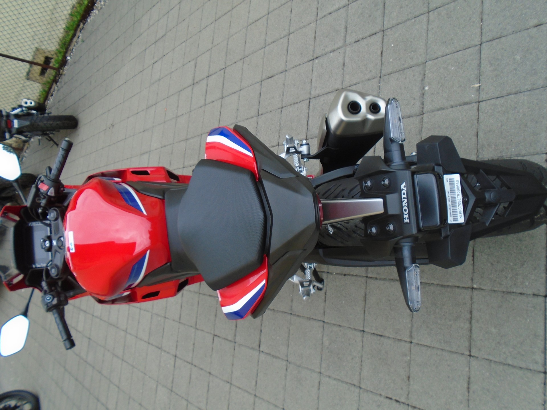 HONDA CBR 500 R (35kW)-image-3
